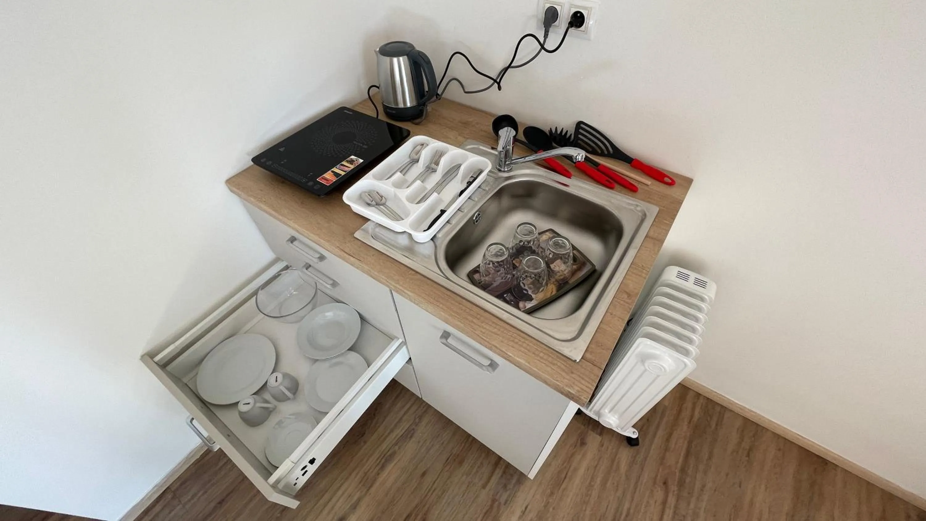 Kitchen or kitchenette in Penzion Pod Devítkou