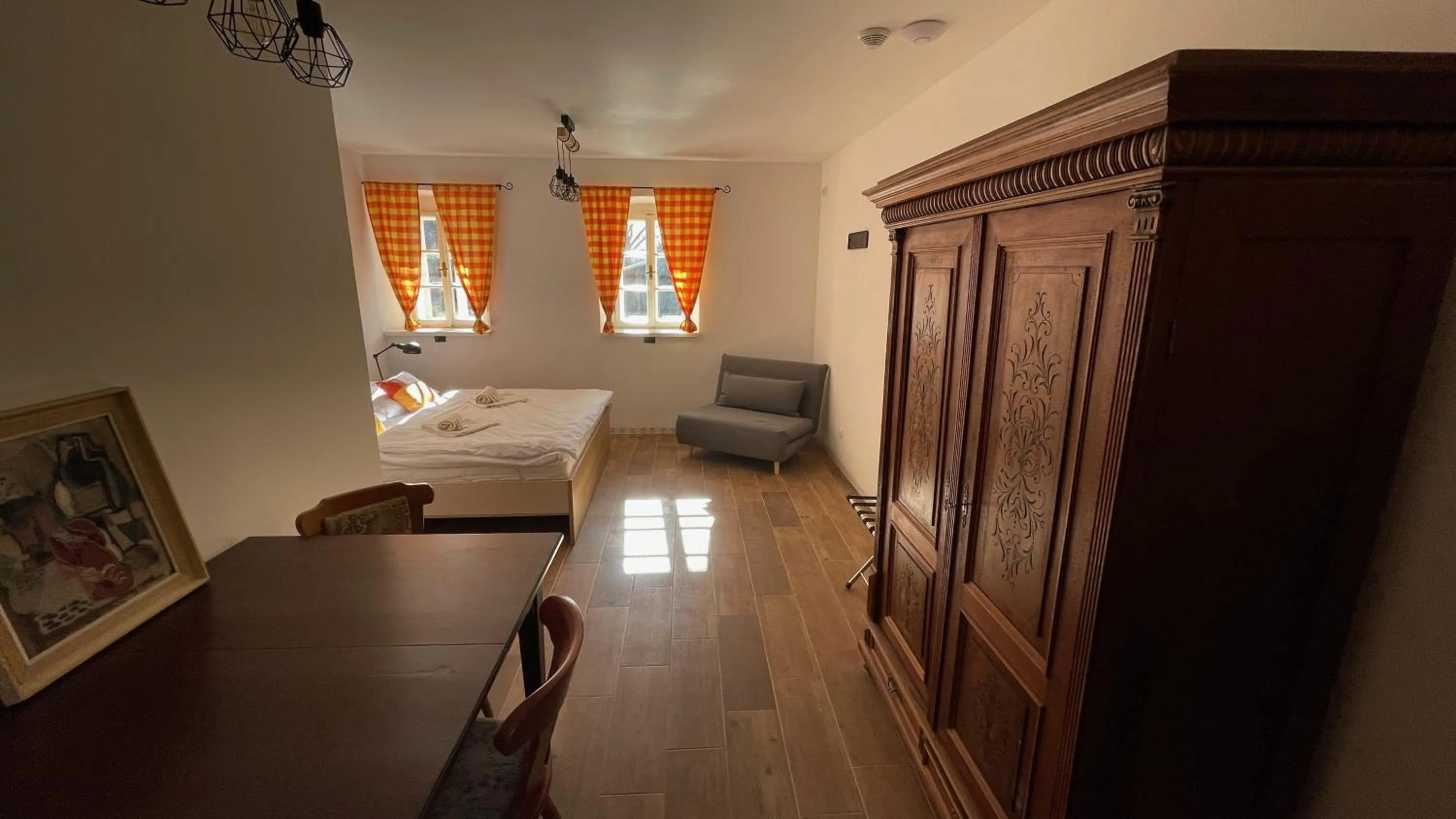 Living room, Bed in Penzion Pod Devítkou