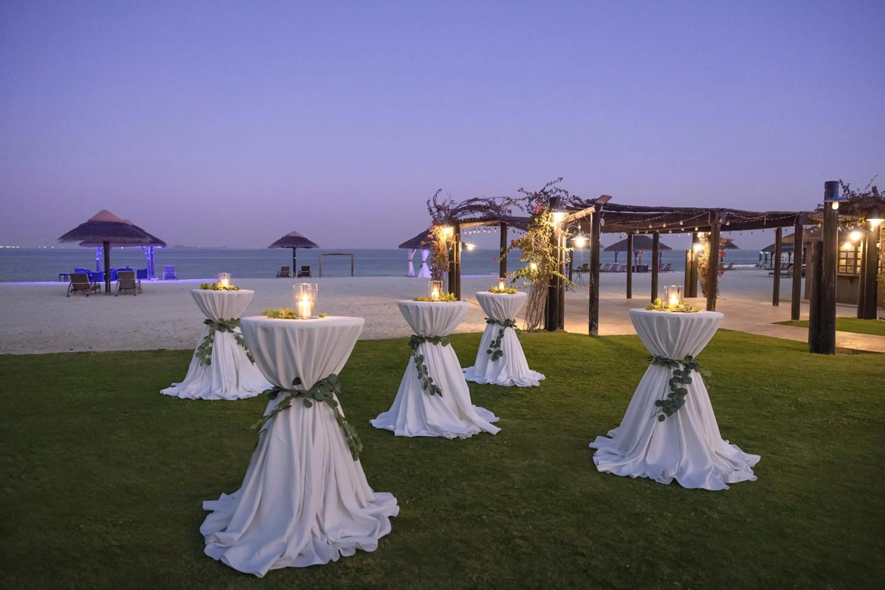 wedding in Al Maya Island & Resort