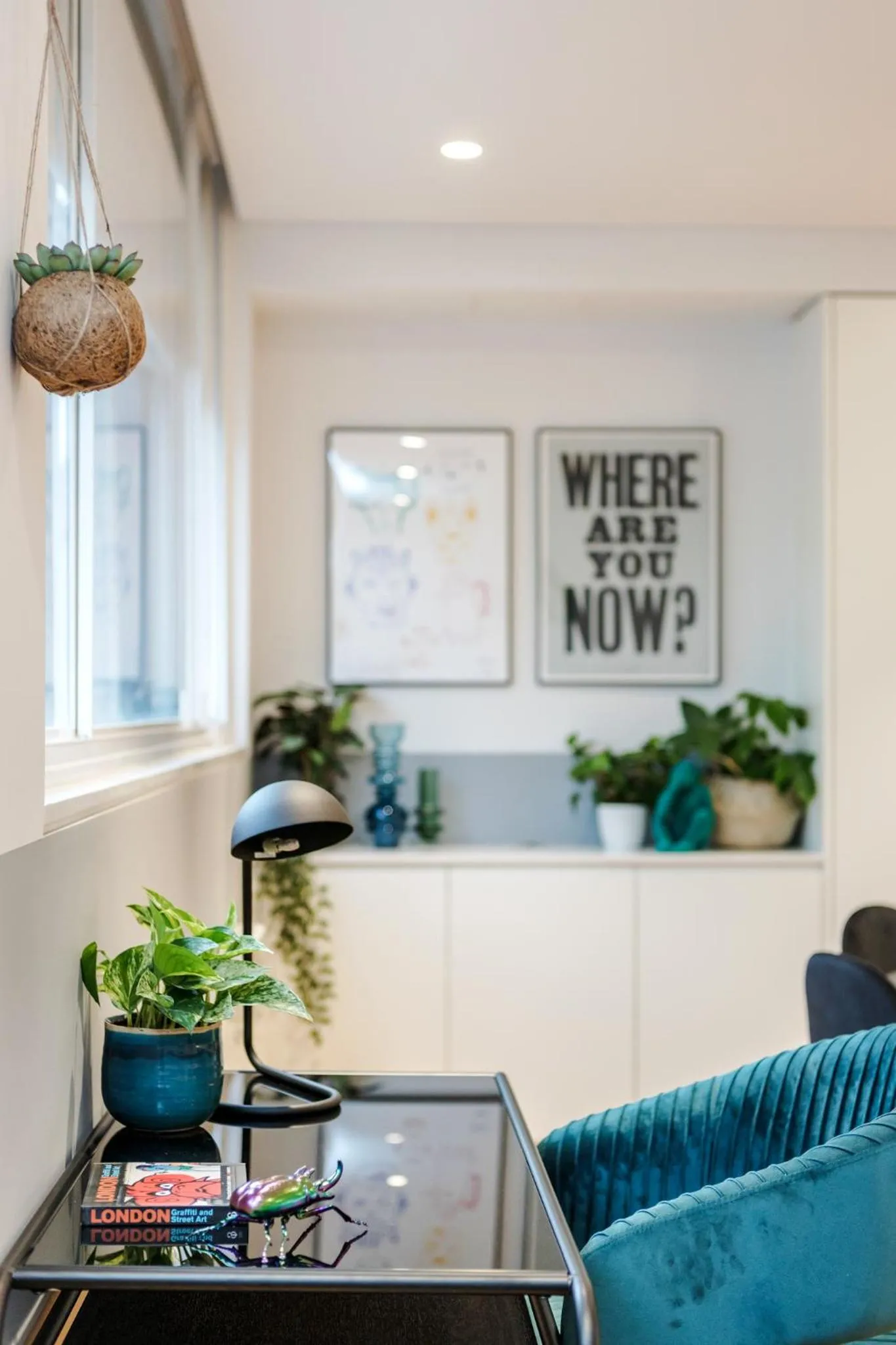 Seating area in Stay Kula London - Holborn