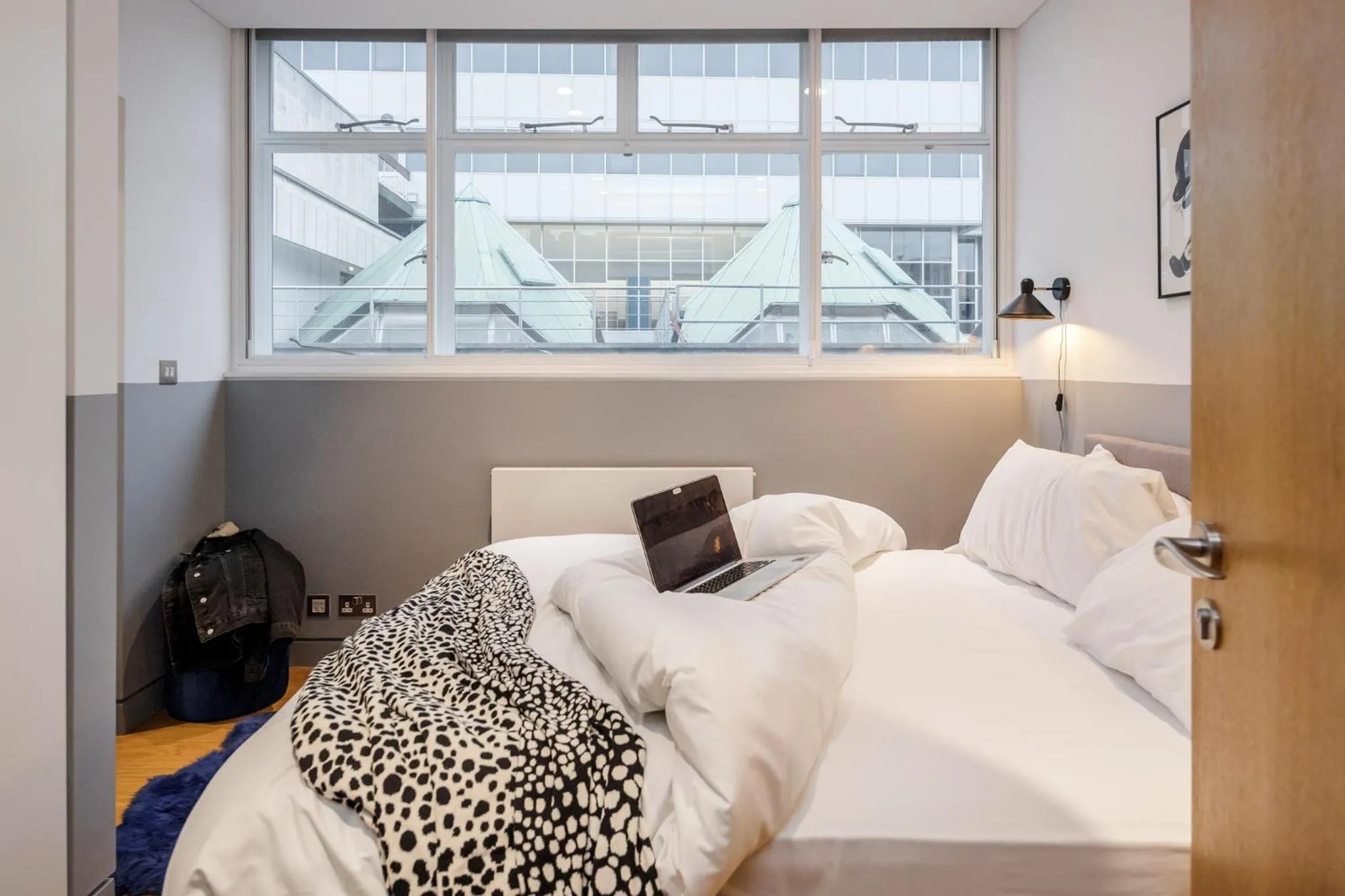 Bed in Stay Kula London - Holborn