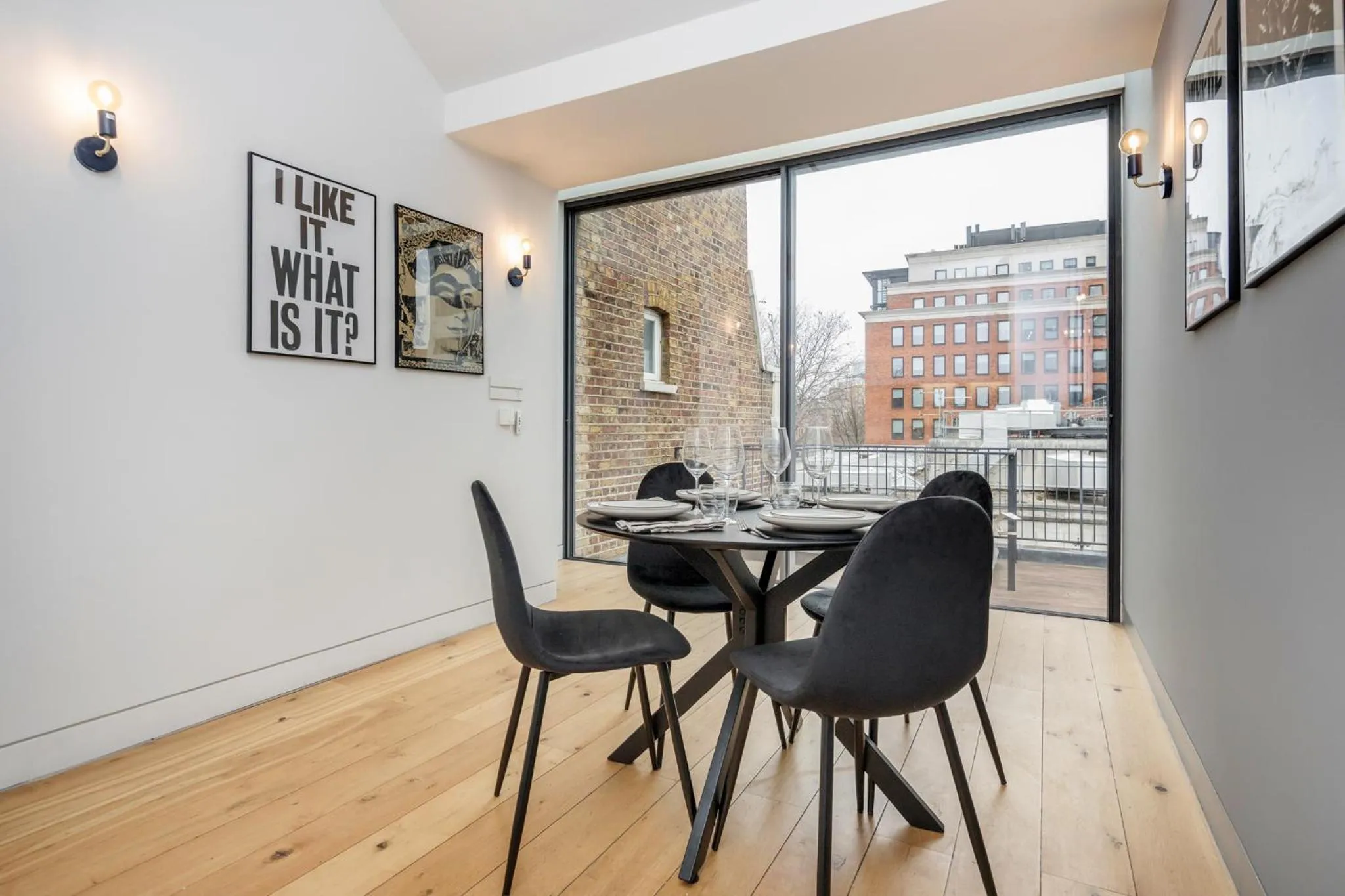 Seating area in Stay Kula London - Holborn