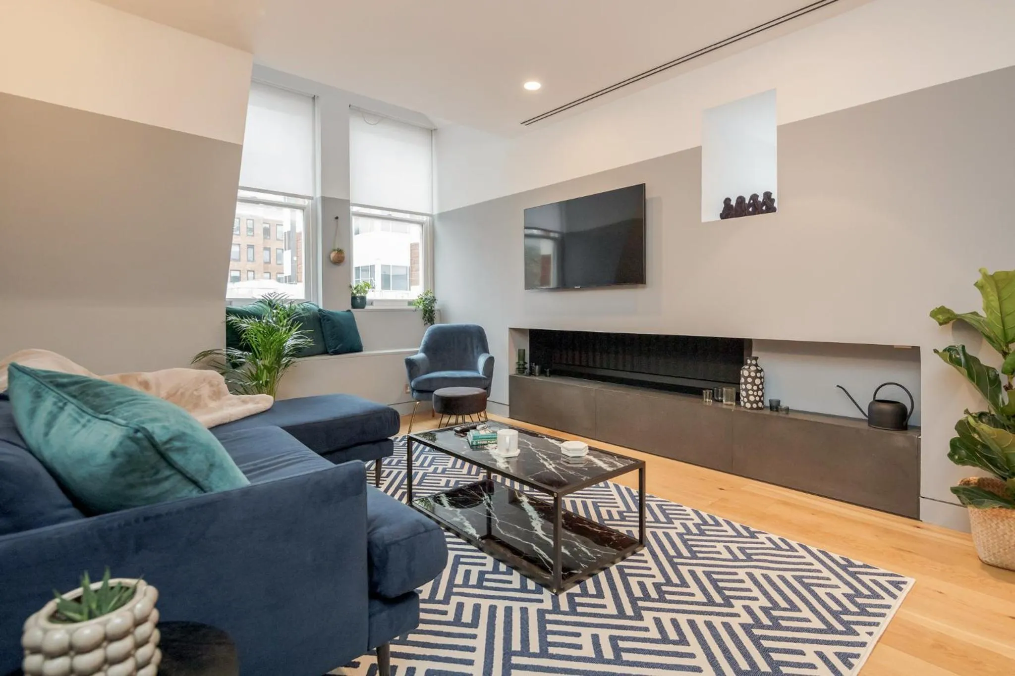 TV and multimedia in Stay Kula London - Holborn