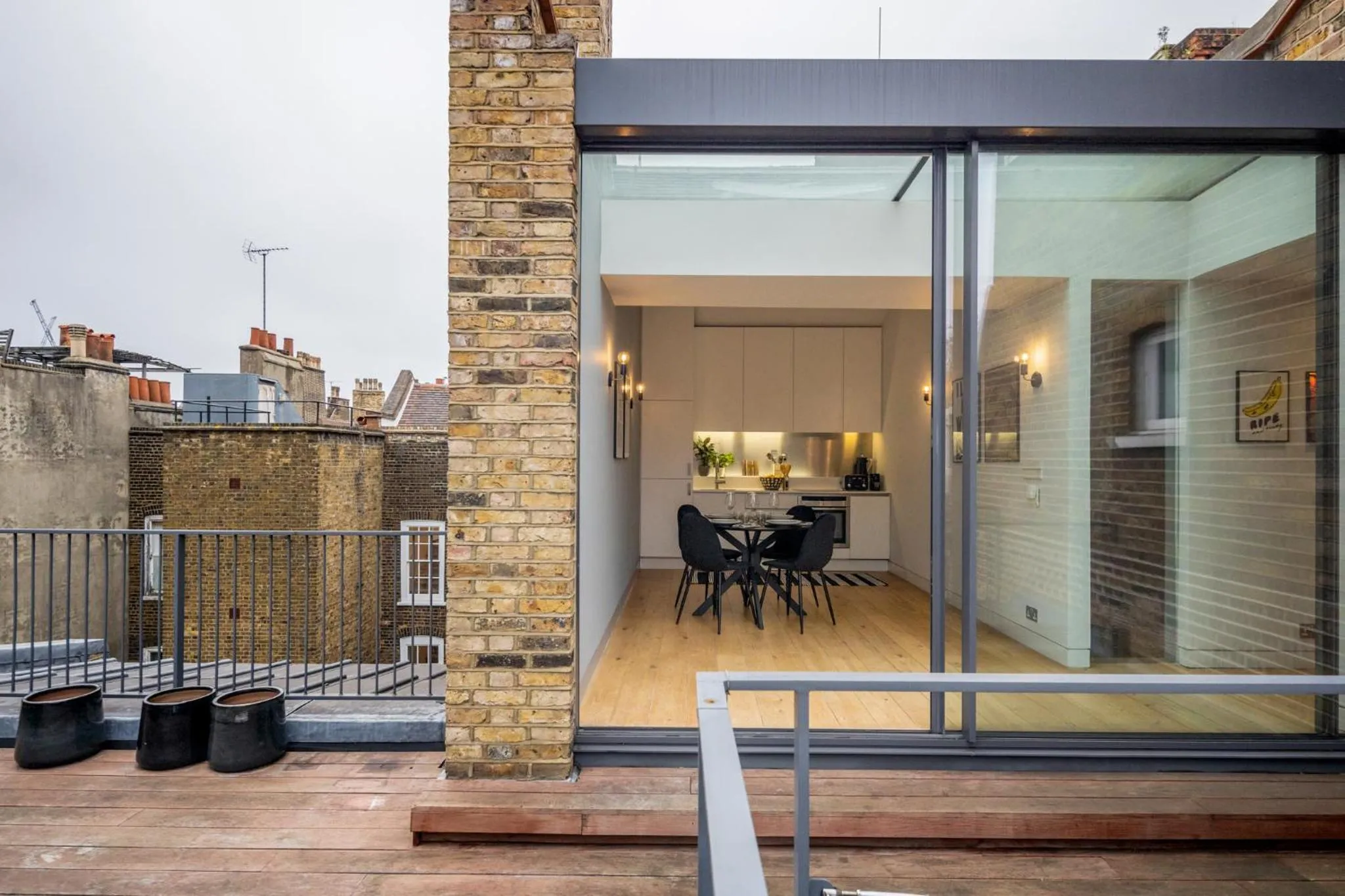 Property building in Stay Kula London - Holborn