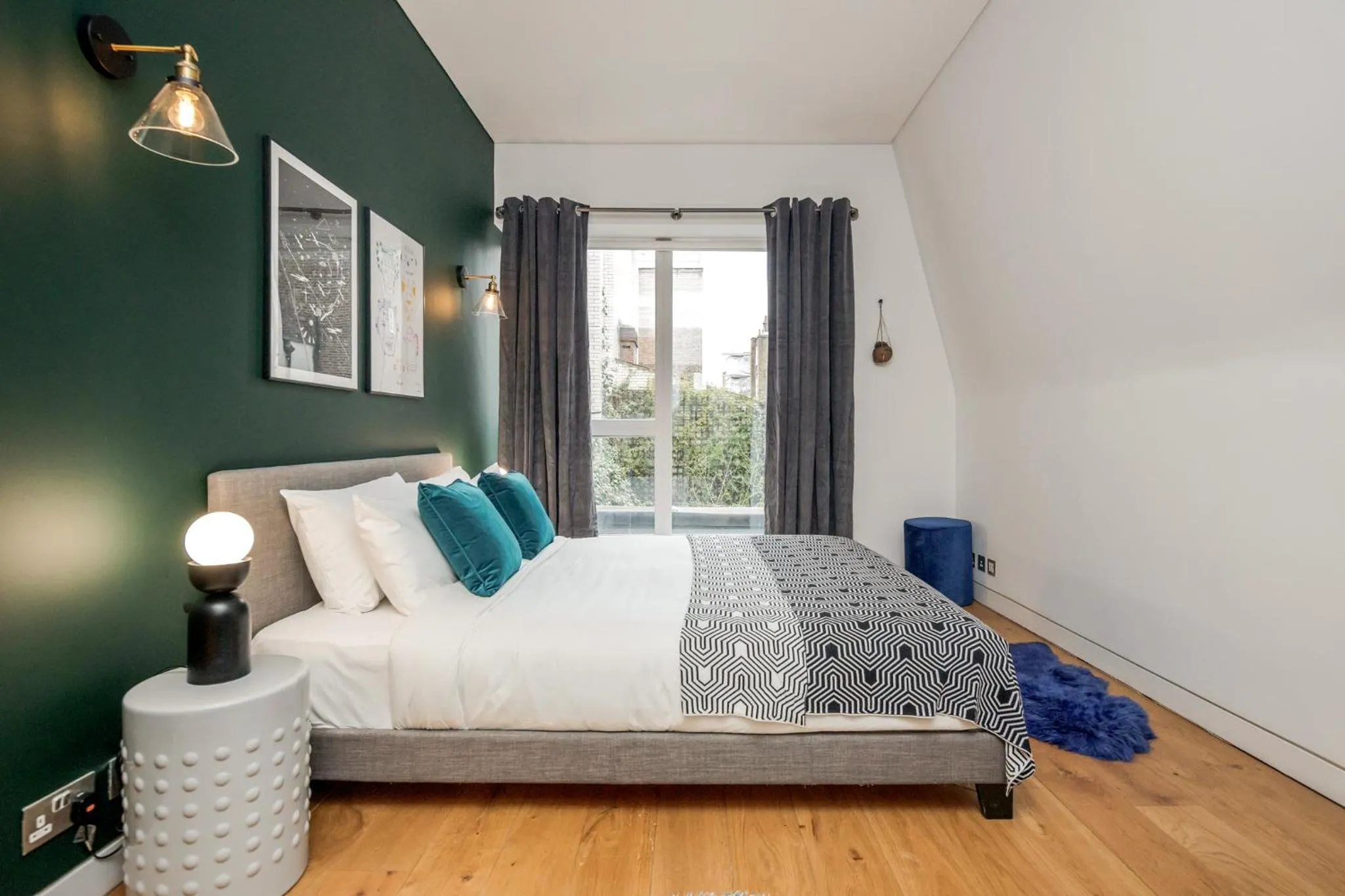 Bed in Stay Kula London - Holborn