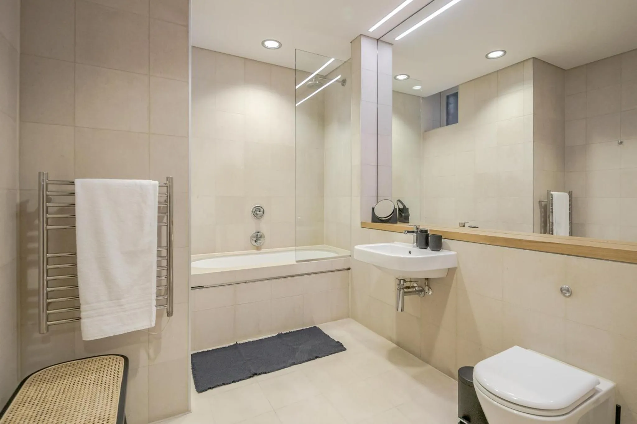 Shower in Stay Kula London - Holborn