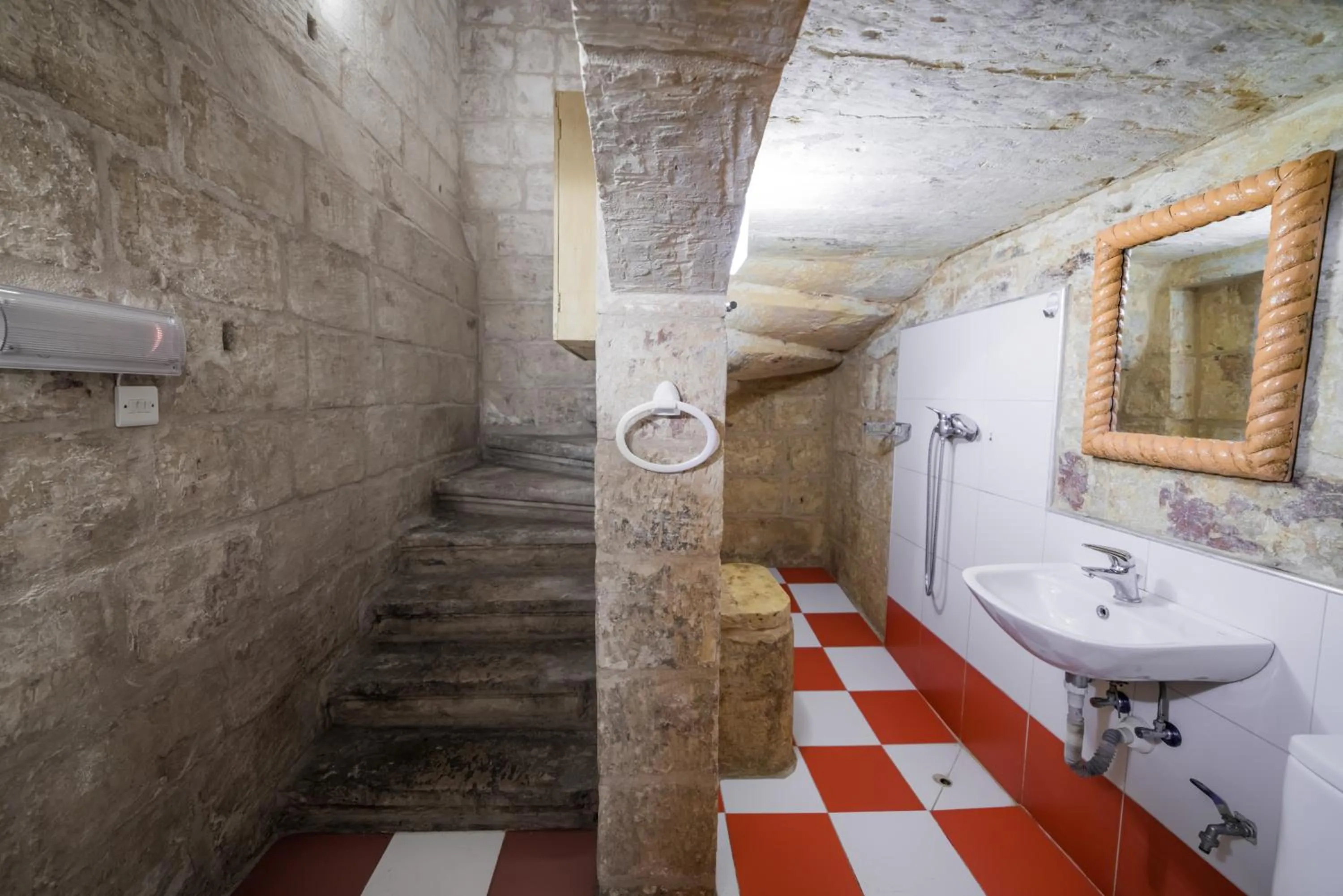 Bathroom in PCG- Piccola Casa Di Città by Vallettastay