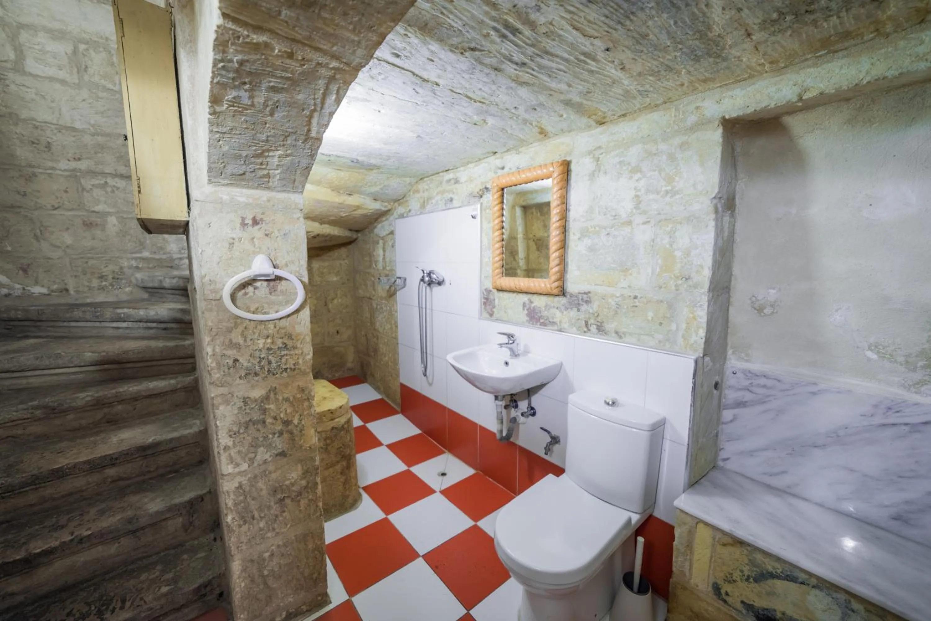 Bathroom in PCG- Piccola Casa Di Città by Vallettastay