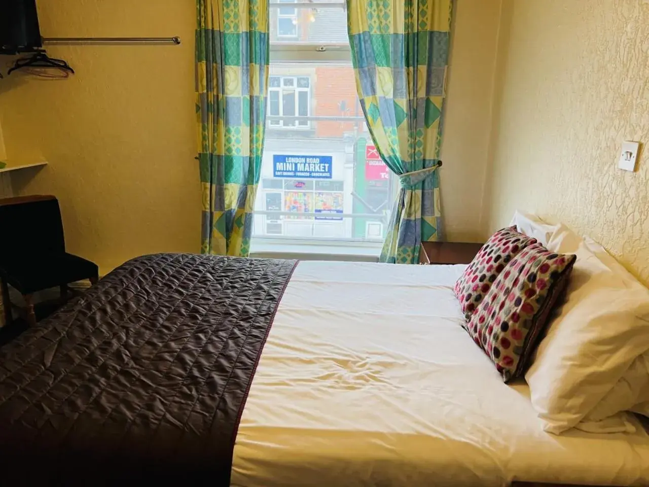 Other, Bed in The Roadhouse Other, Bed in The Roadhouse