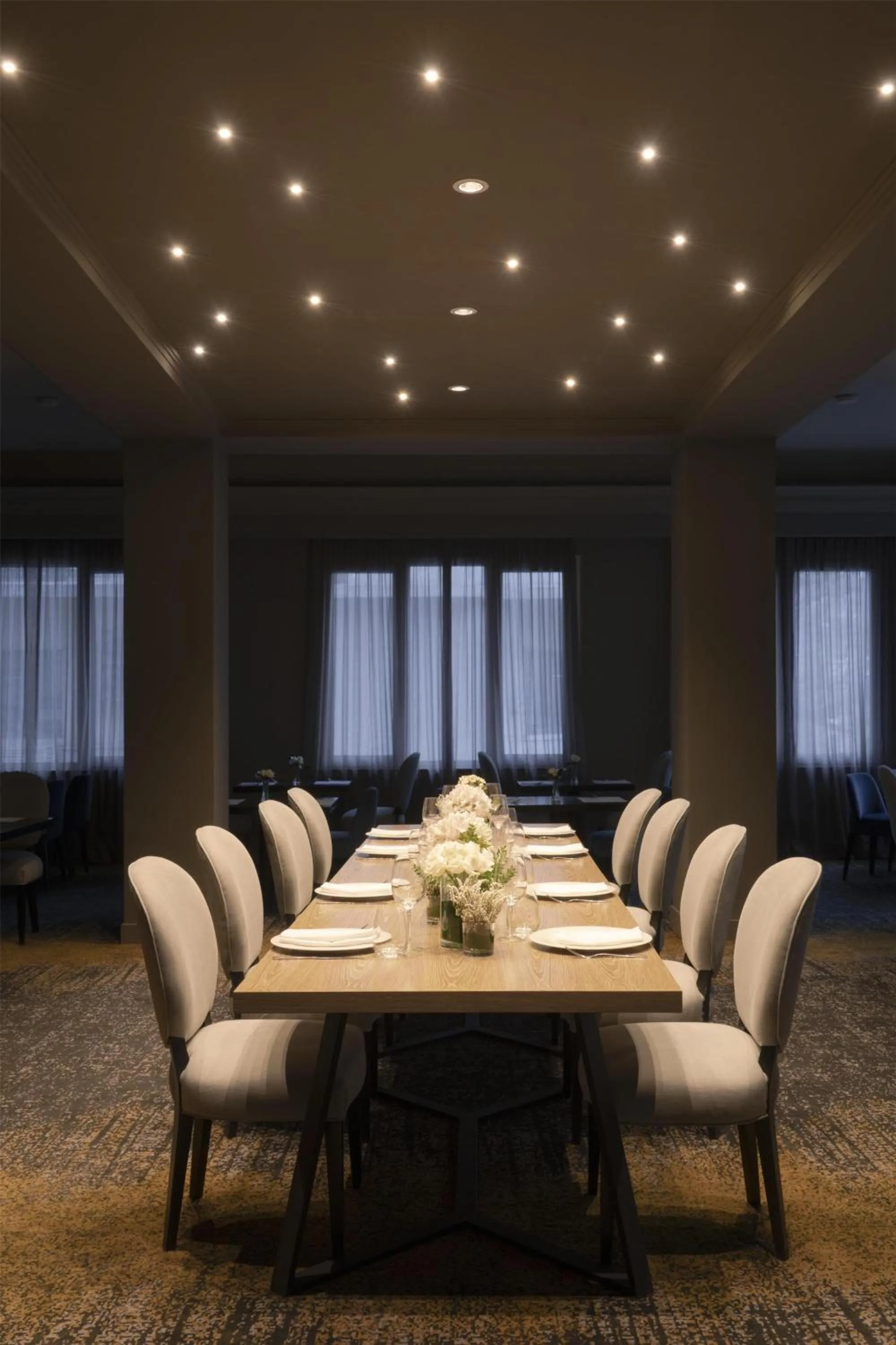 Restaurant/places to eat in NH Collection Buenos Aires Crillón