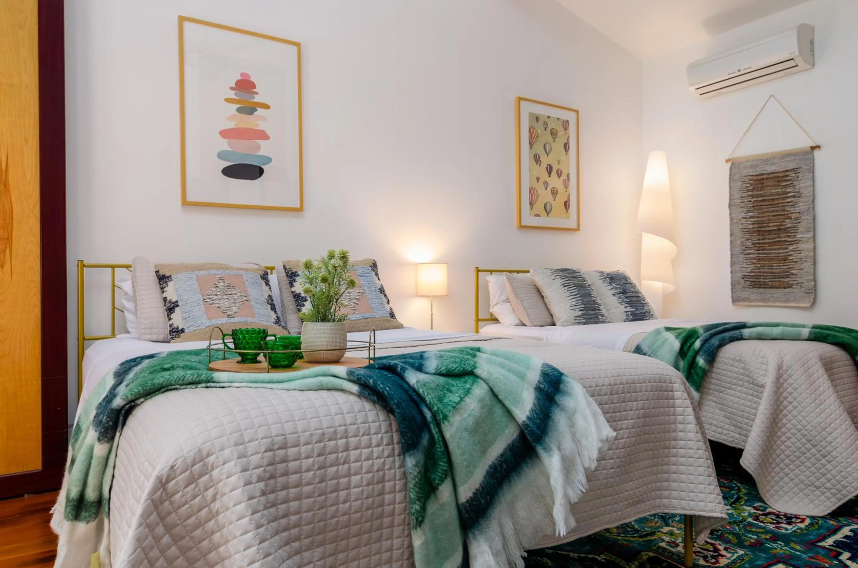 Bedroom, Bed in New Park Venue & Suites