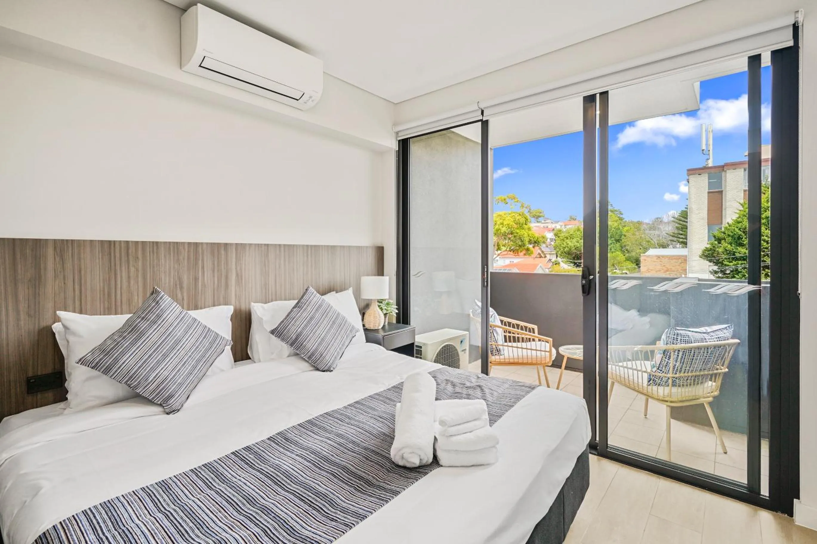 Bed in Coogee Studio Apartments