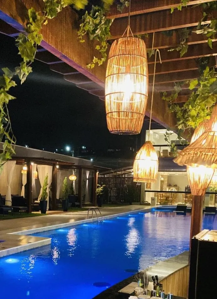 Lounge or bar in Paraiso Beach Hotel