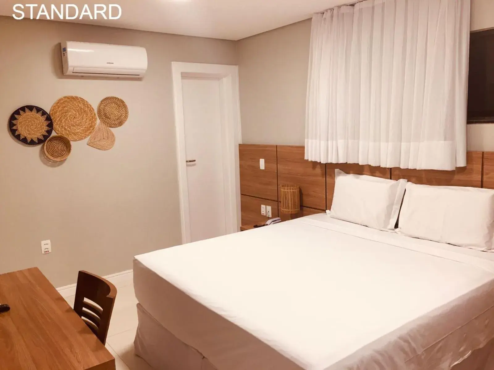 Standard Queen Room in Paraiso Beach Hotel Standard Queen Room in Paraiso Beach Hotel