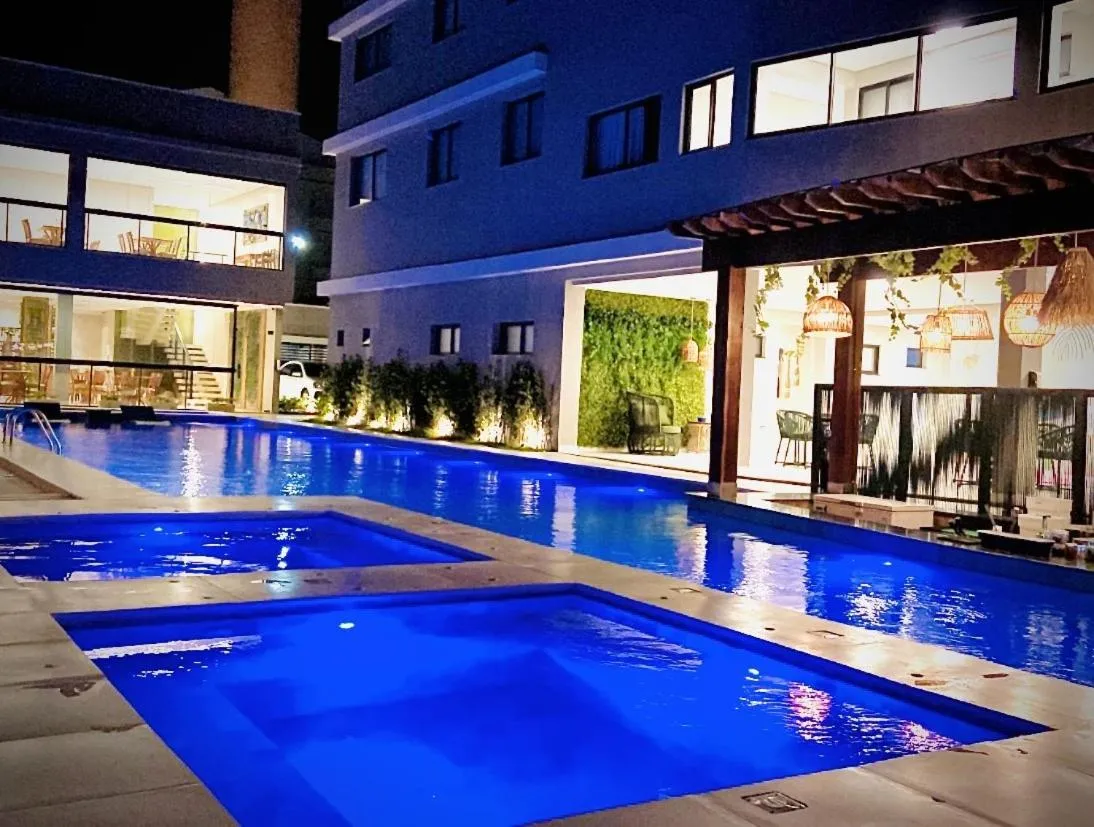 Lounge or bar in Paraiso Beach Hotel