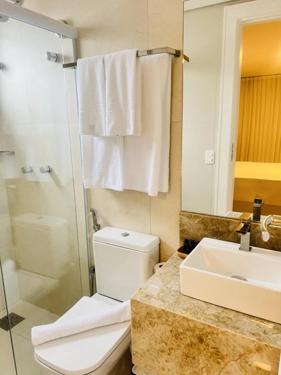 Bathroom in Paraiso Beach Hotel