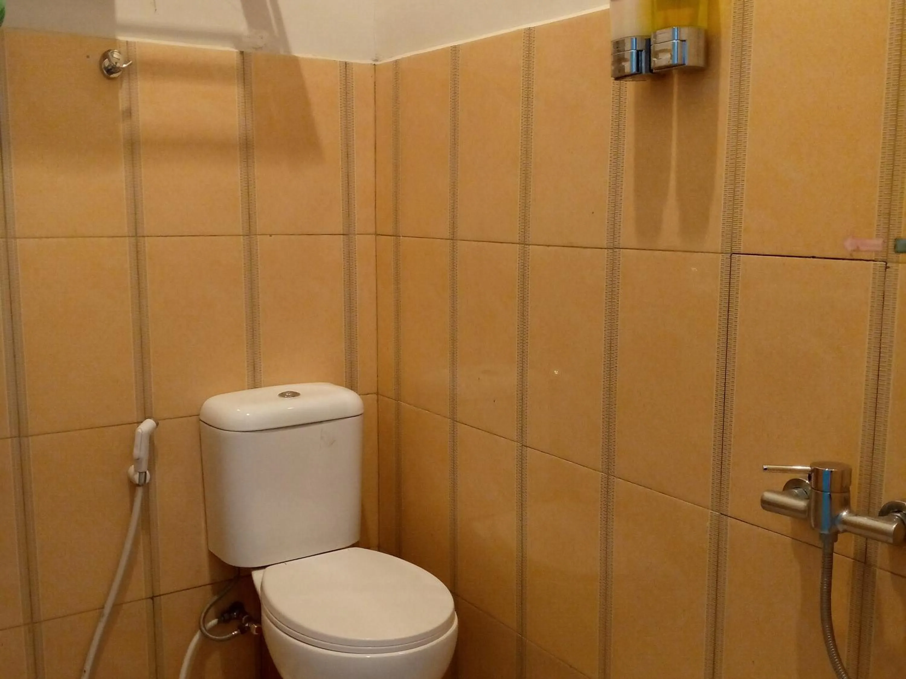 Hotel Belangi Syariah Taakengon Mitra RedDoorz