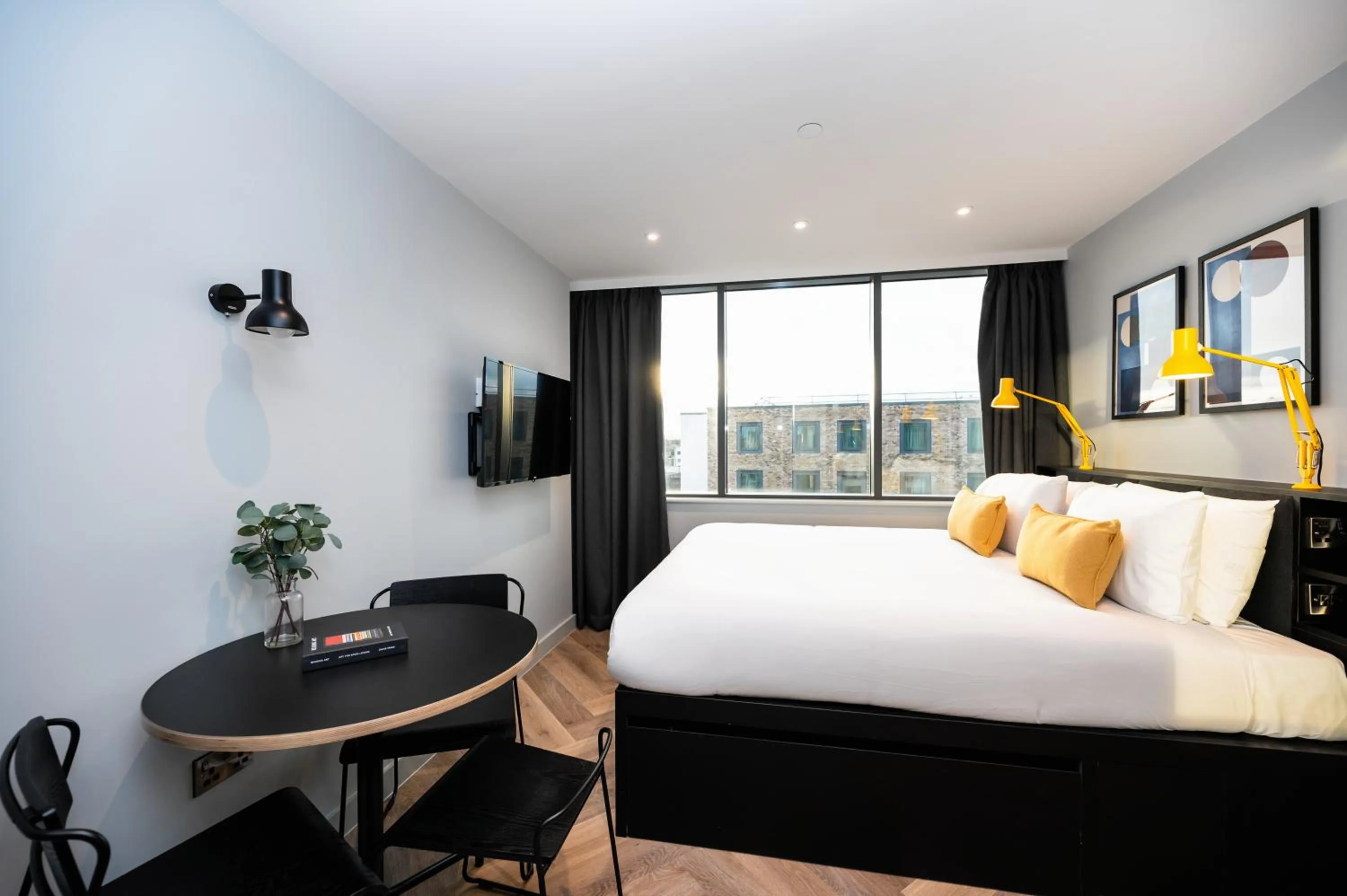 Photo of the whole room, Bed in Staycity Aparthotels Dublin Tivoli