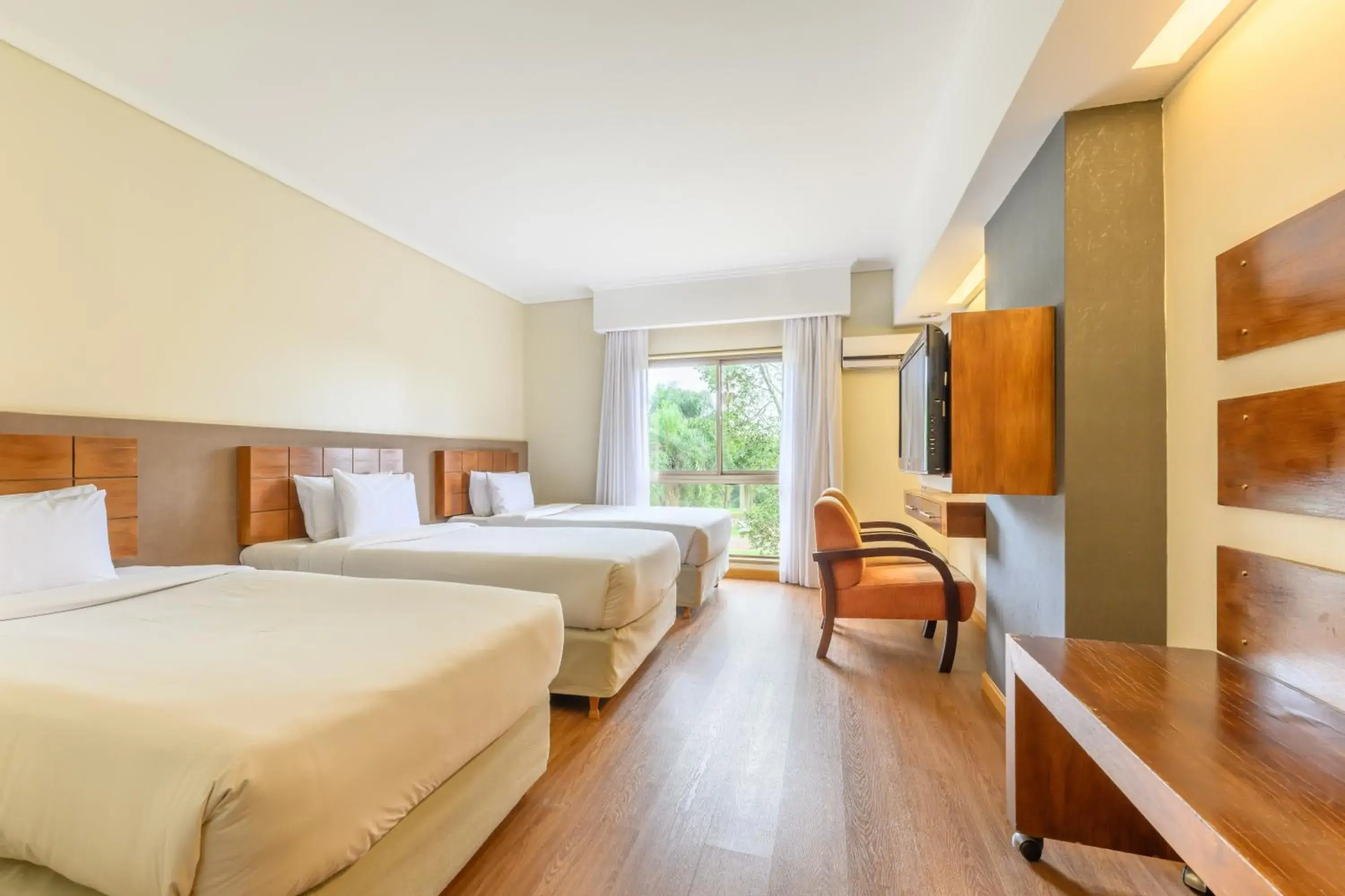 Photo of the whole room, Bed in Exe Hotel Cataratas Photo of the whole room, Bed in Exe Hotel Cataratas