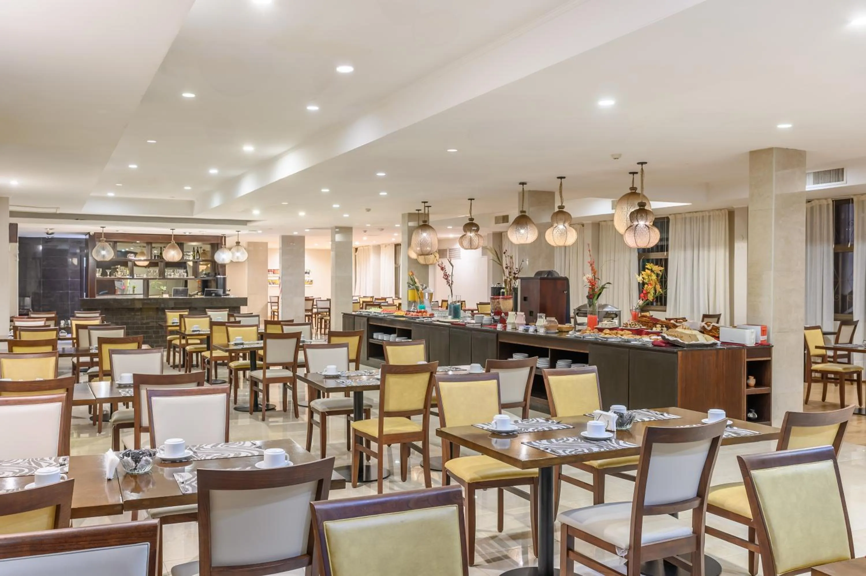 Breakfast in Exe Hotel Cataratas