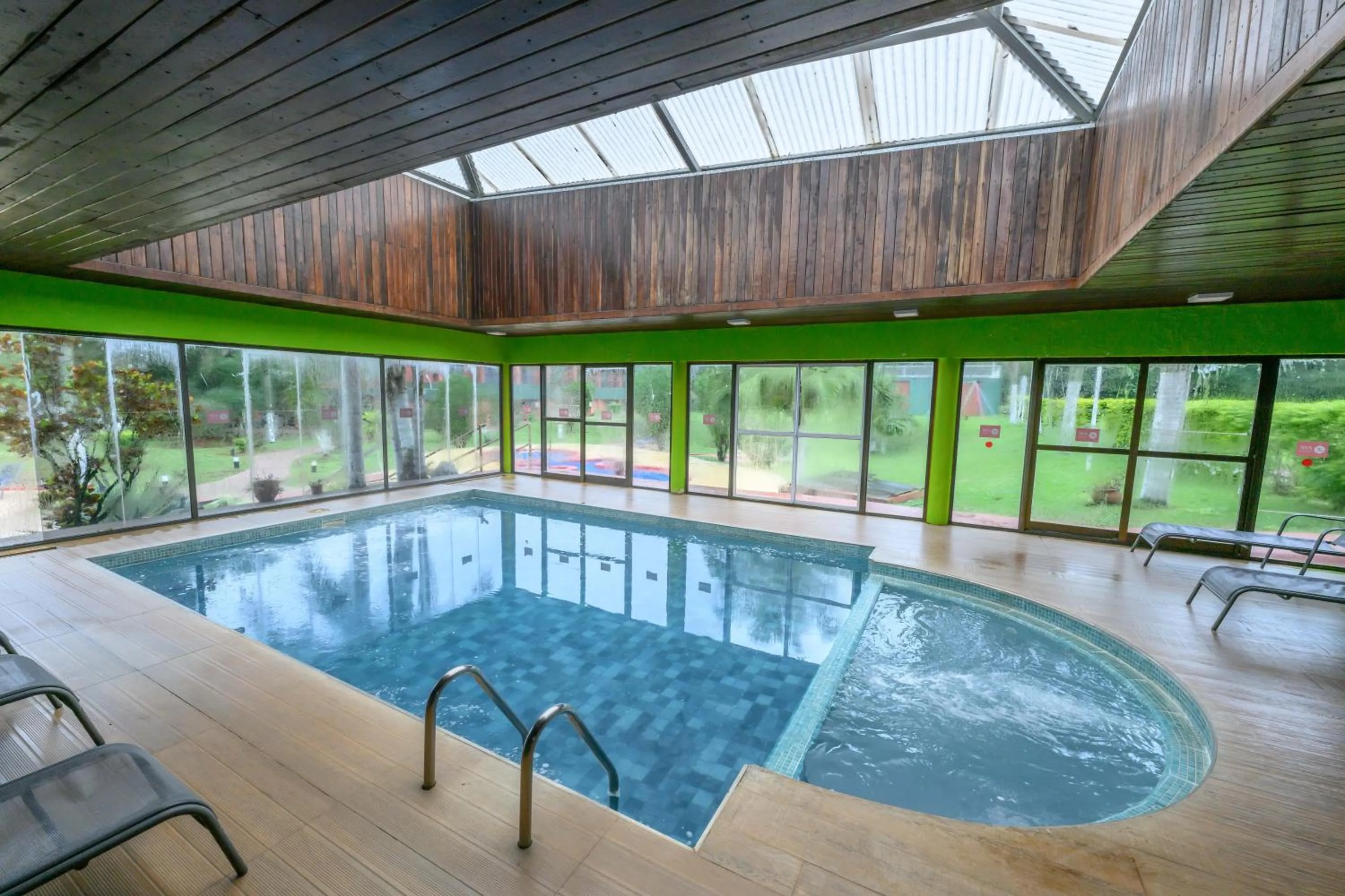 Spa and wellness centre/facilities in Exe Hotel Cataratas