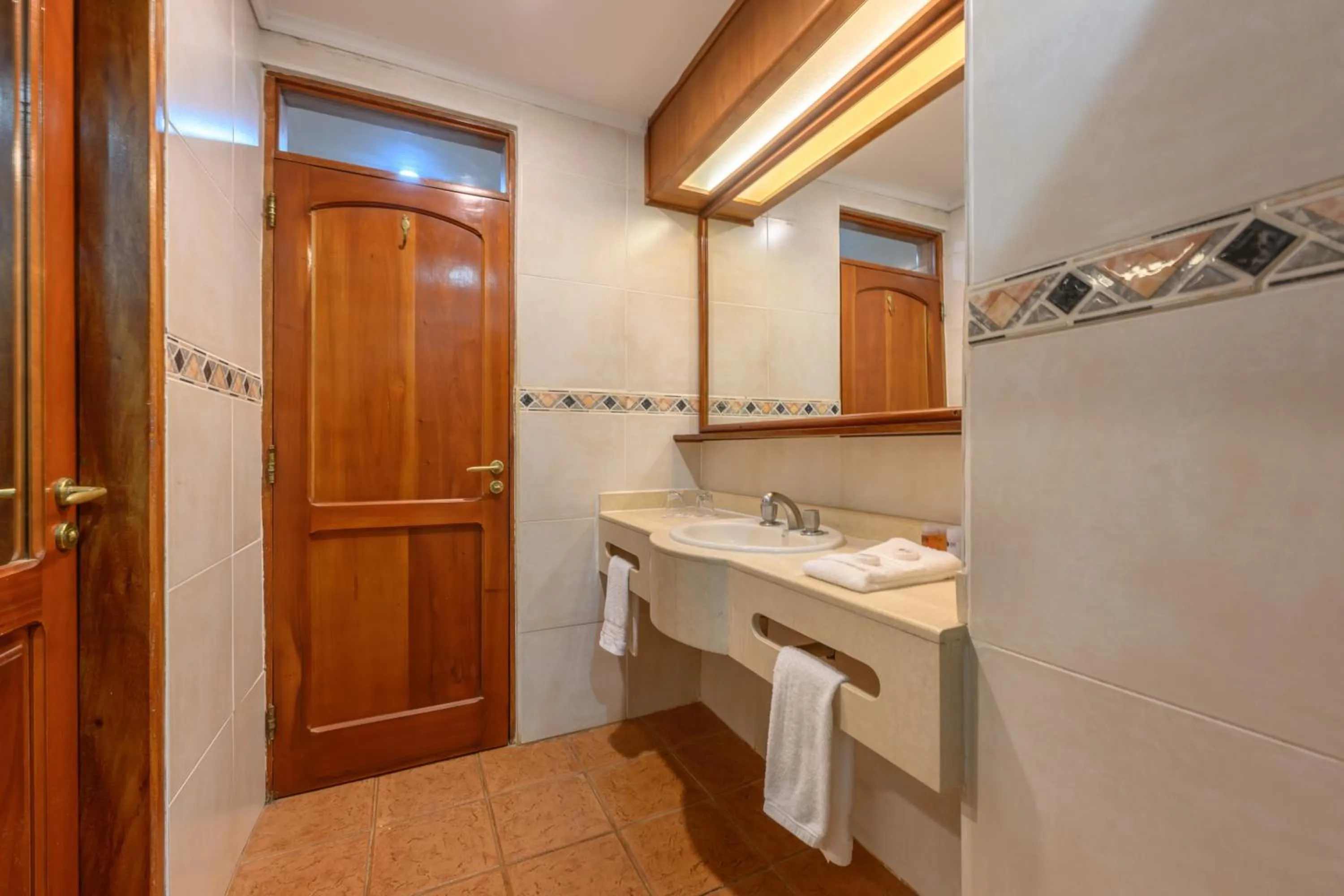 Bathroom in Exe Hotel Cataratas