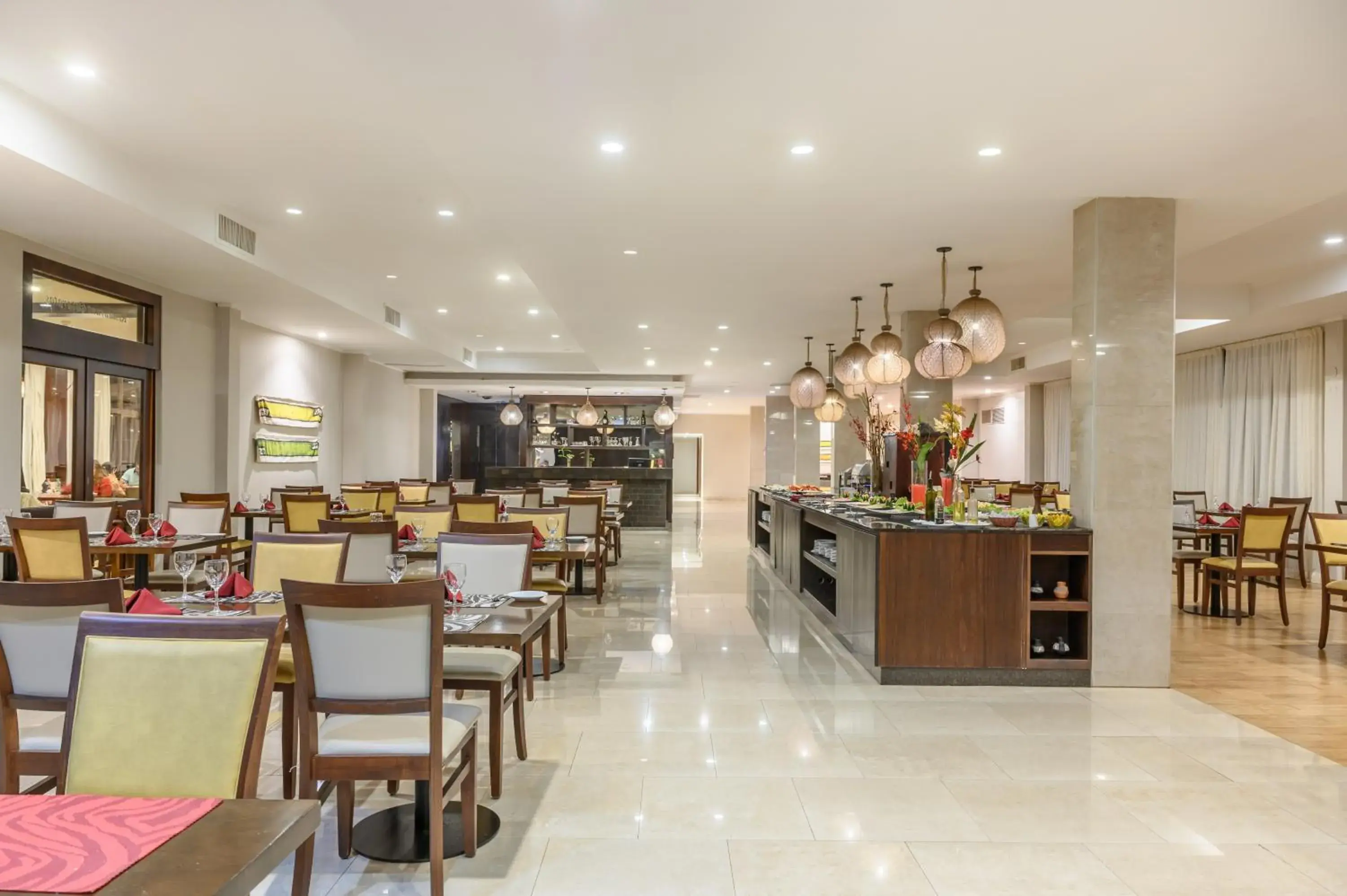 Restaurant/places to eat in Exe Hotel Cataratas Restaurant/places to eat in Exe Hotel Cataratas