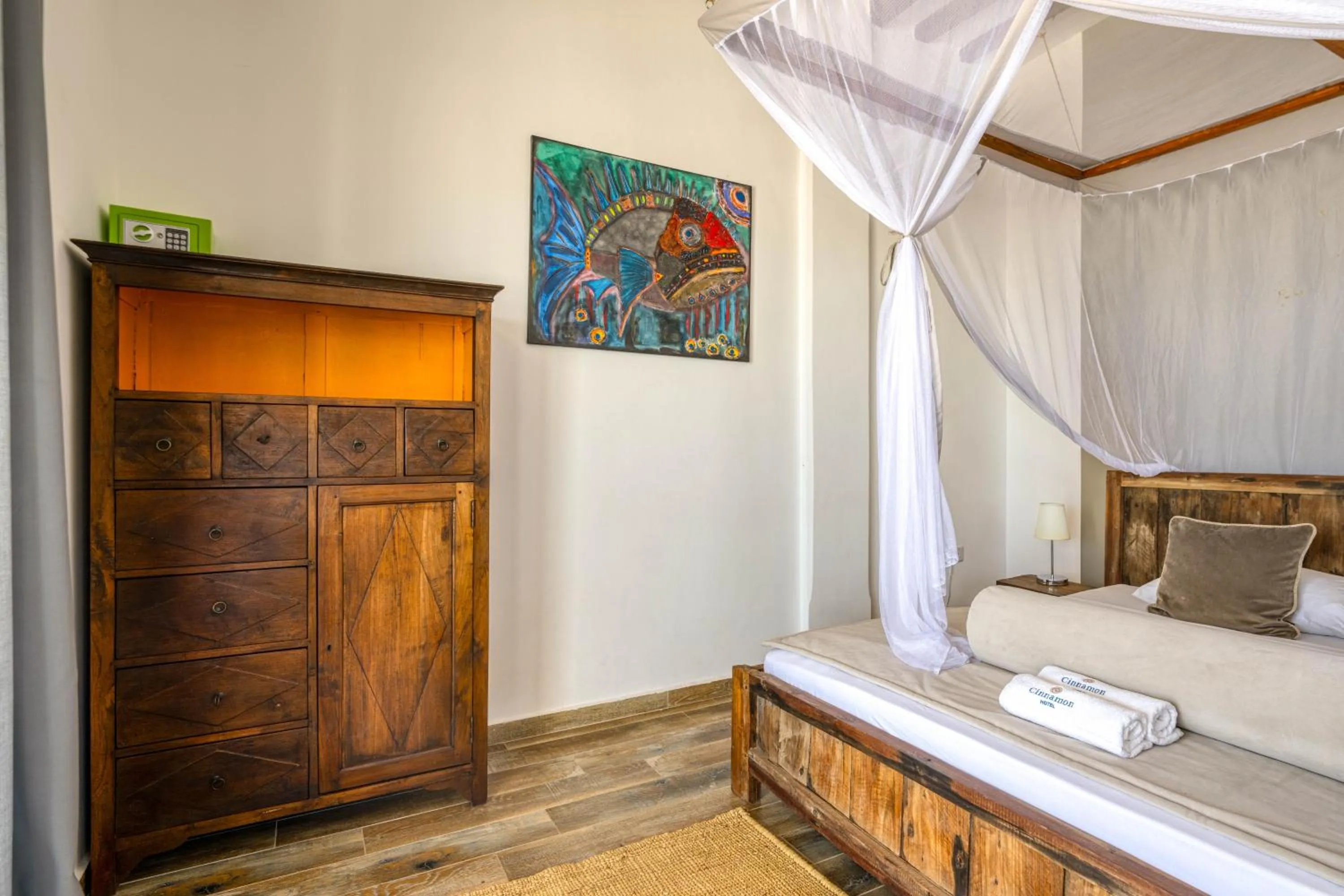 Bed in Cinnamon Hotel