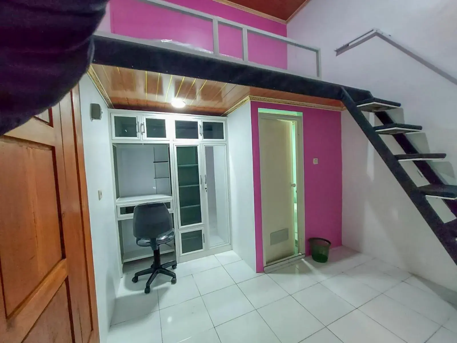 bunk bed in Guest House Kembar Syariah Semarang RedPartner bunk bed in Guest House Kembar Syariah Semarang RedPartner