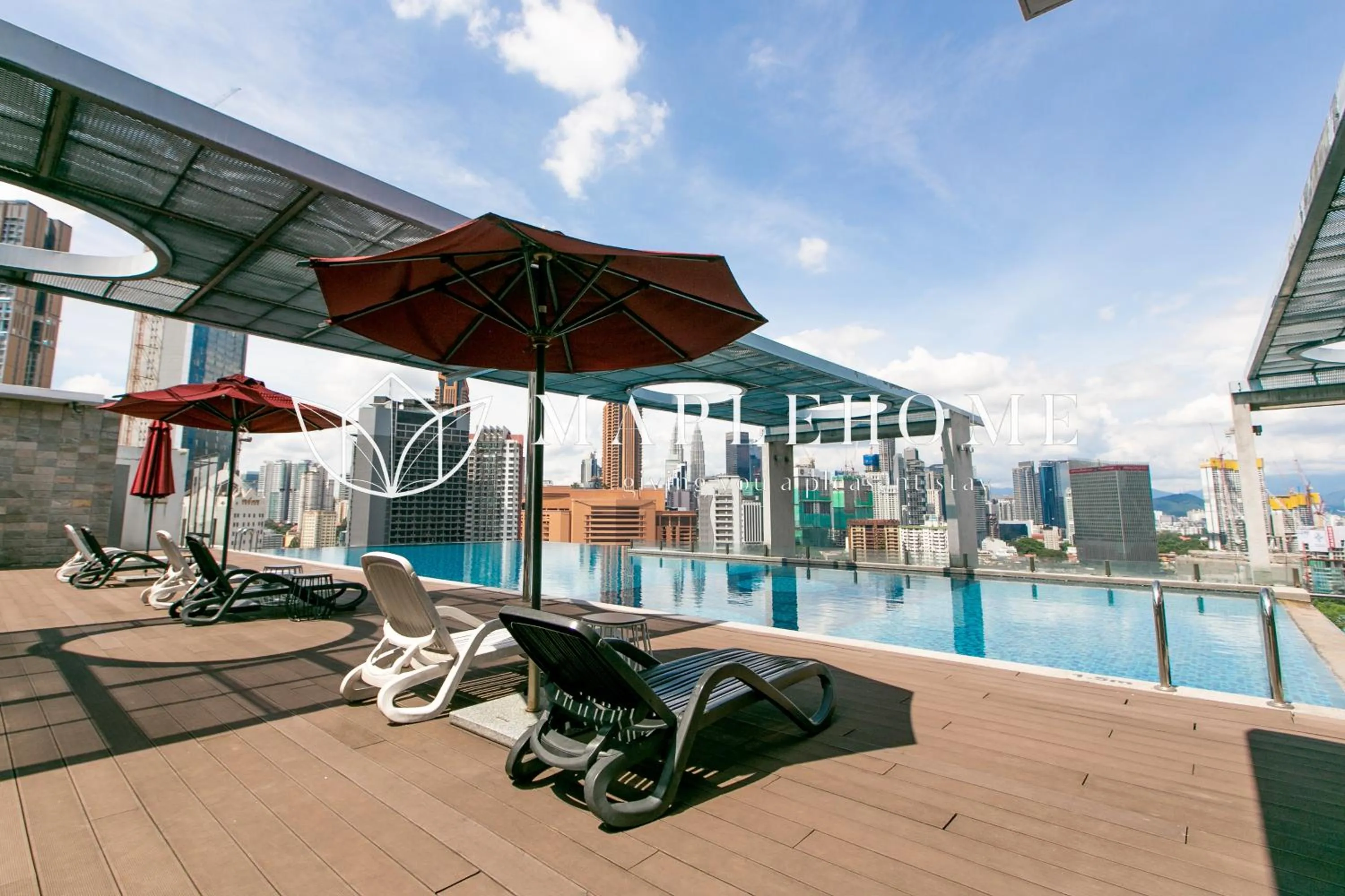 Swimming pool in D'Majestic Premier Suites Kuala Lumpur