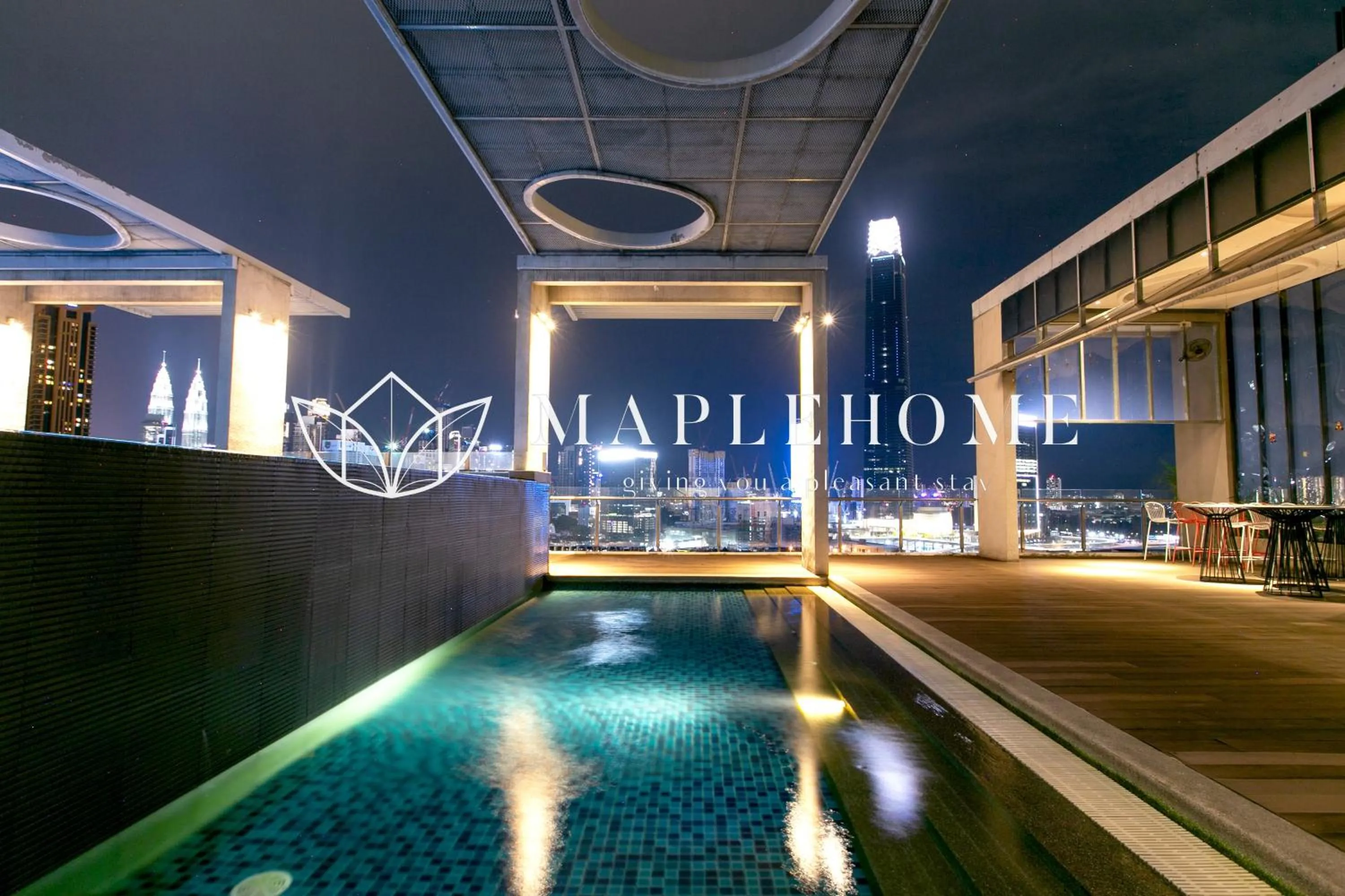 Swimming pool in D'Majestic Premier Suites Kuala Lumpur