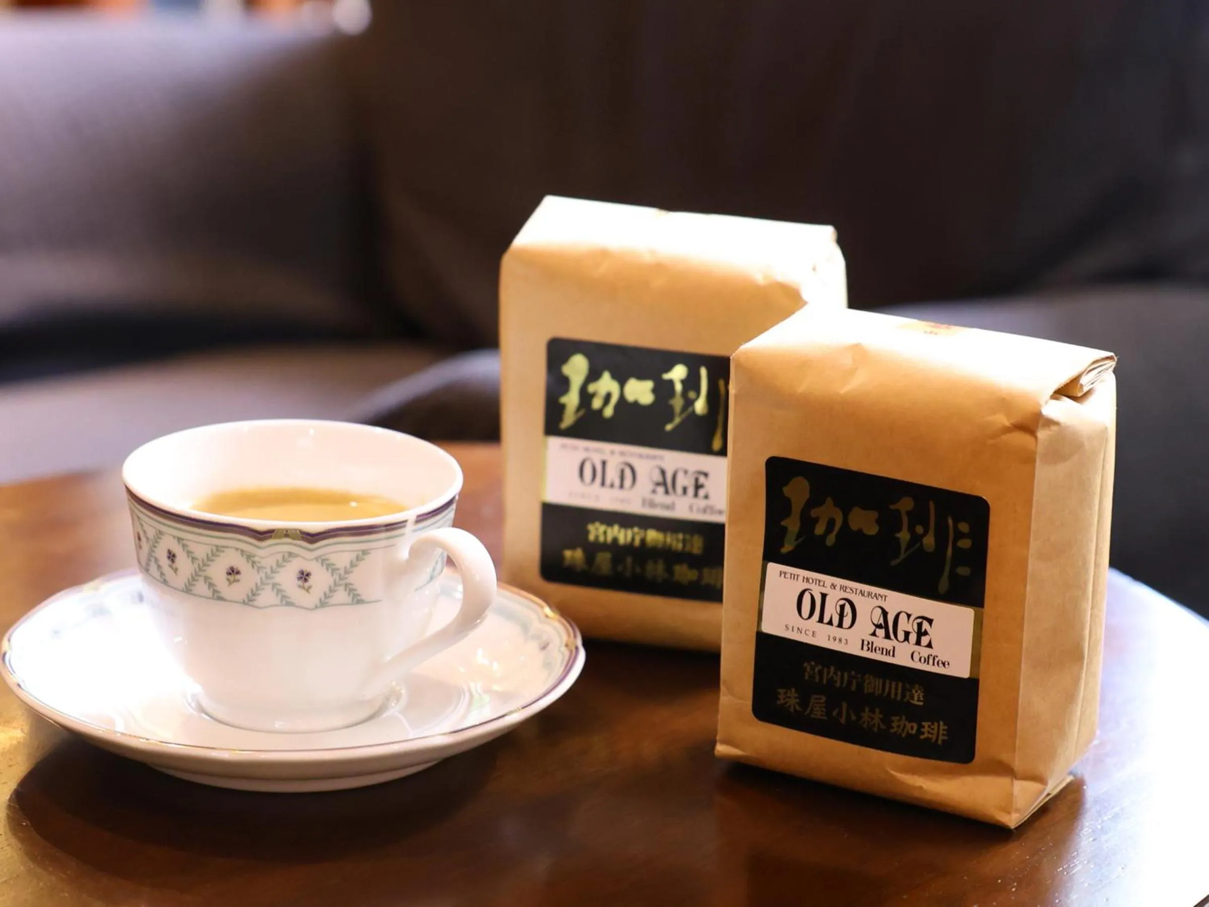 Coffee/tea facilities in Petit Hotel & Restaurant Old Age