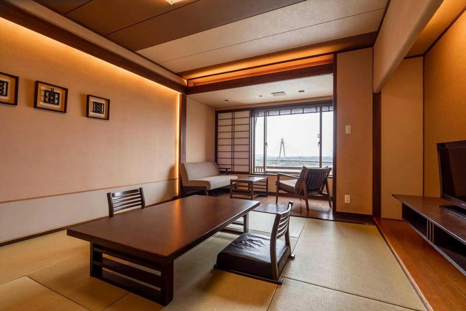 Living room in Tokachigawa Onsen Daiichi Hotel