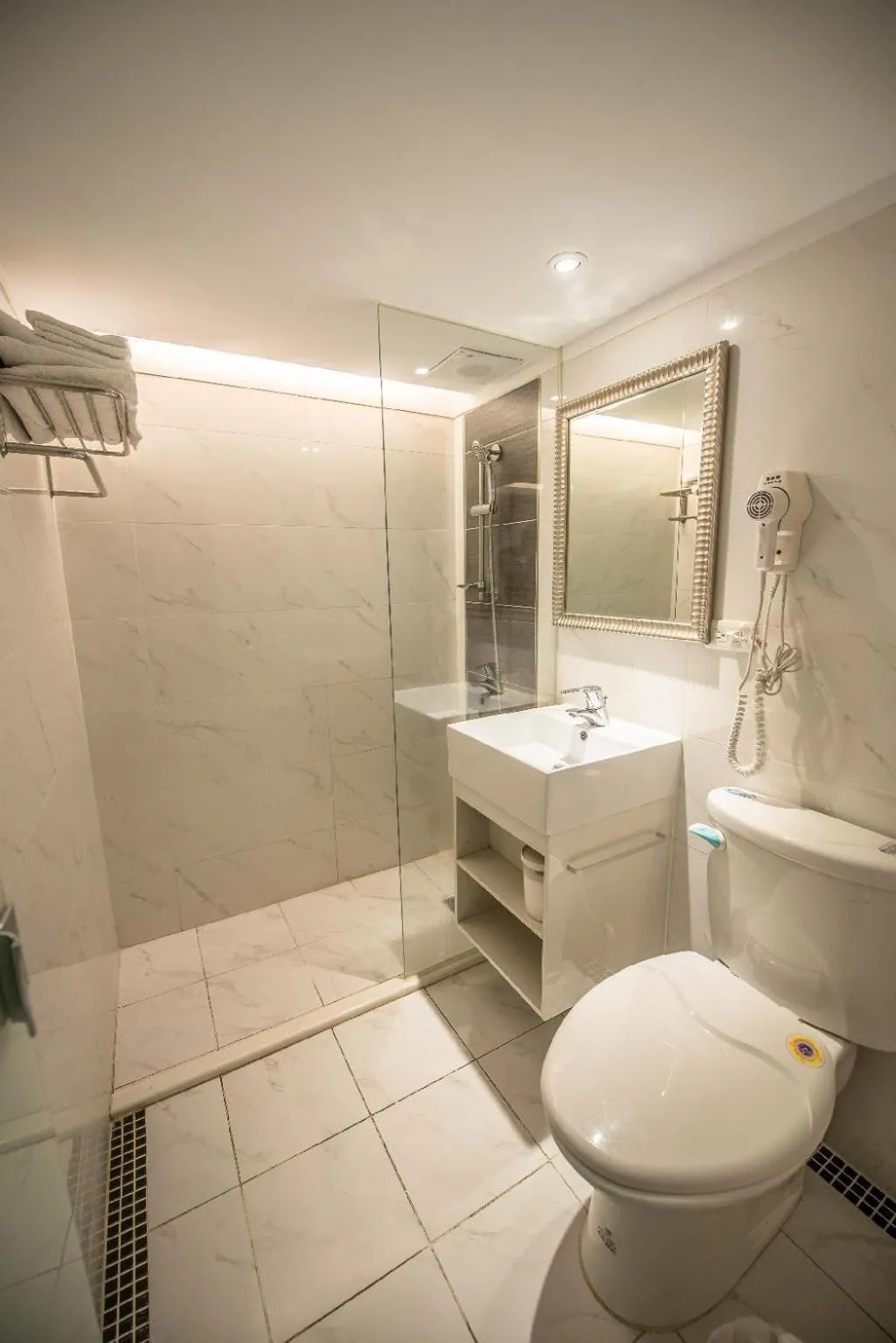 Bathroom in Golden Stone Hotel