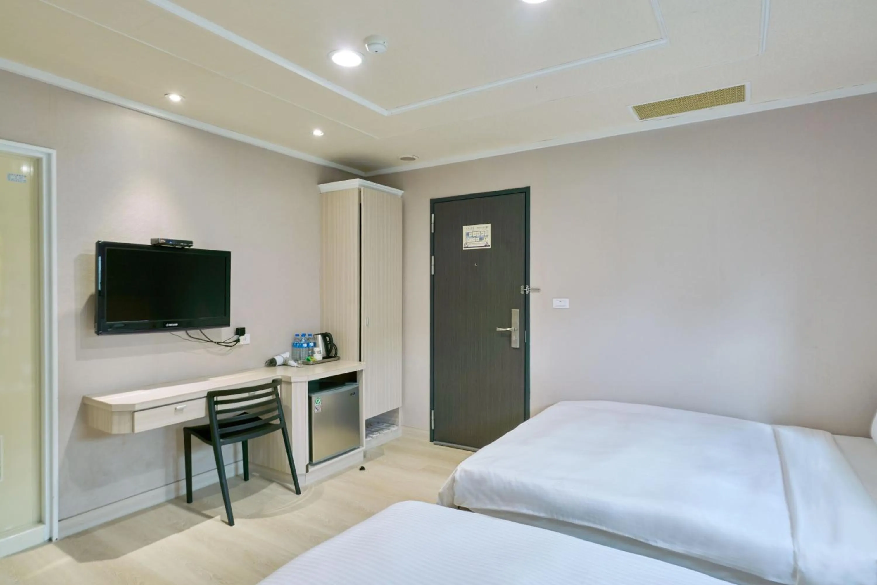 People, Bed in Golden Stone Hotel