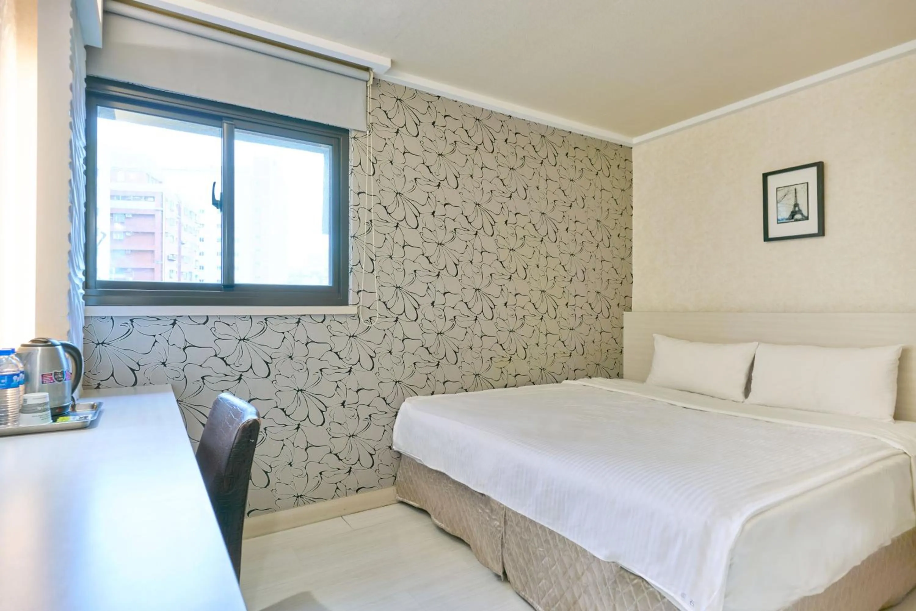 People, Bed in Golden Stone Hotel