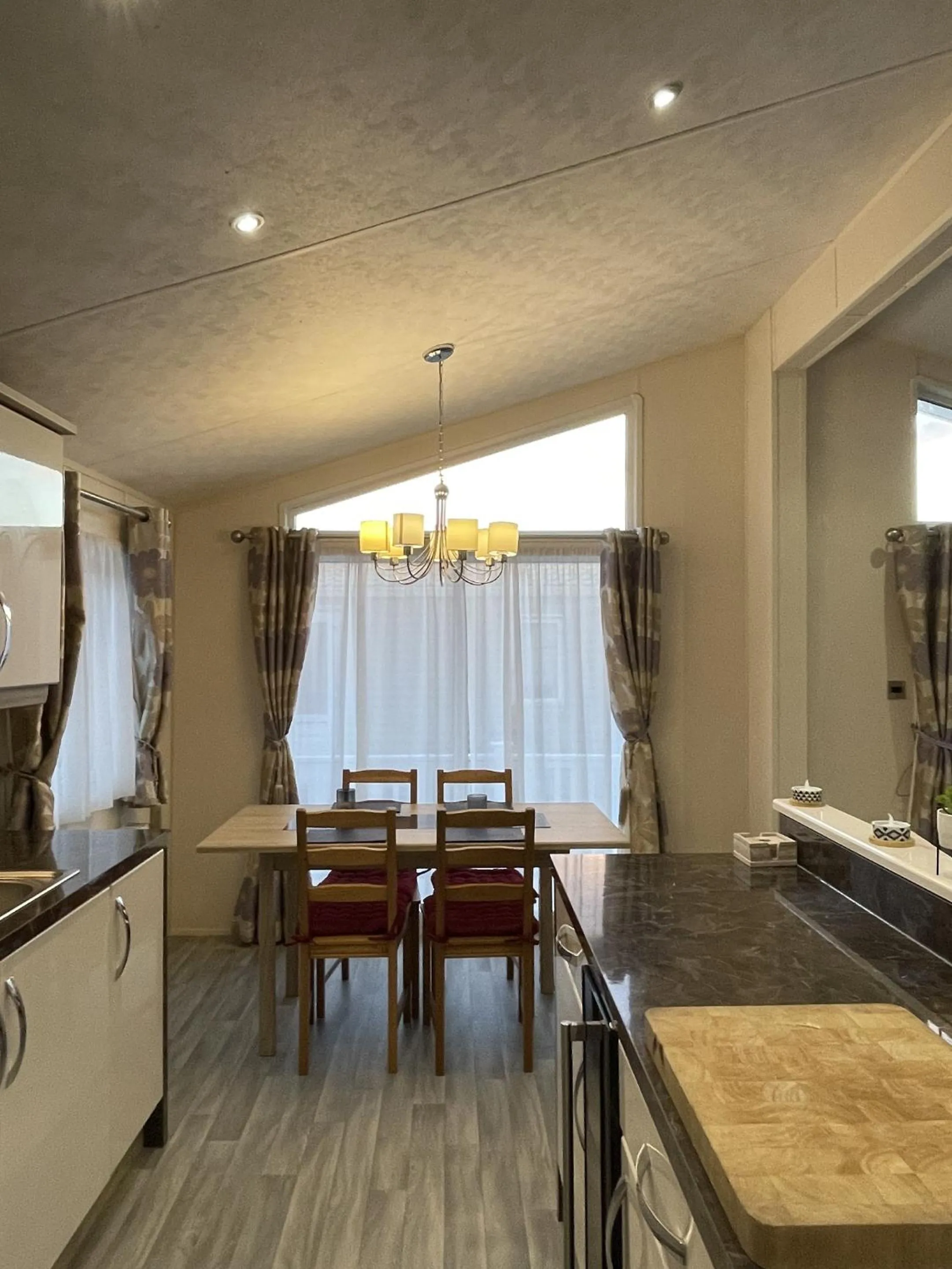 Dining area in Romney Lodge