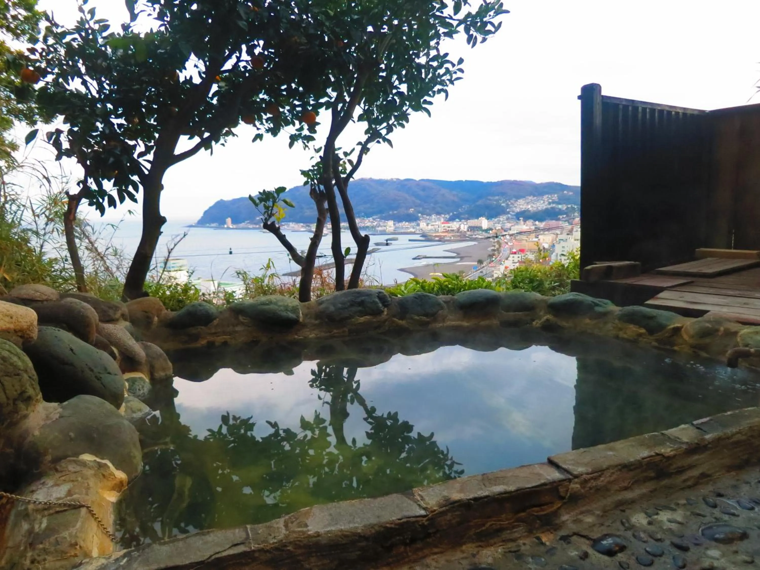 Hot Spring Bath in Beach Commune Simploose (Adult Only)