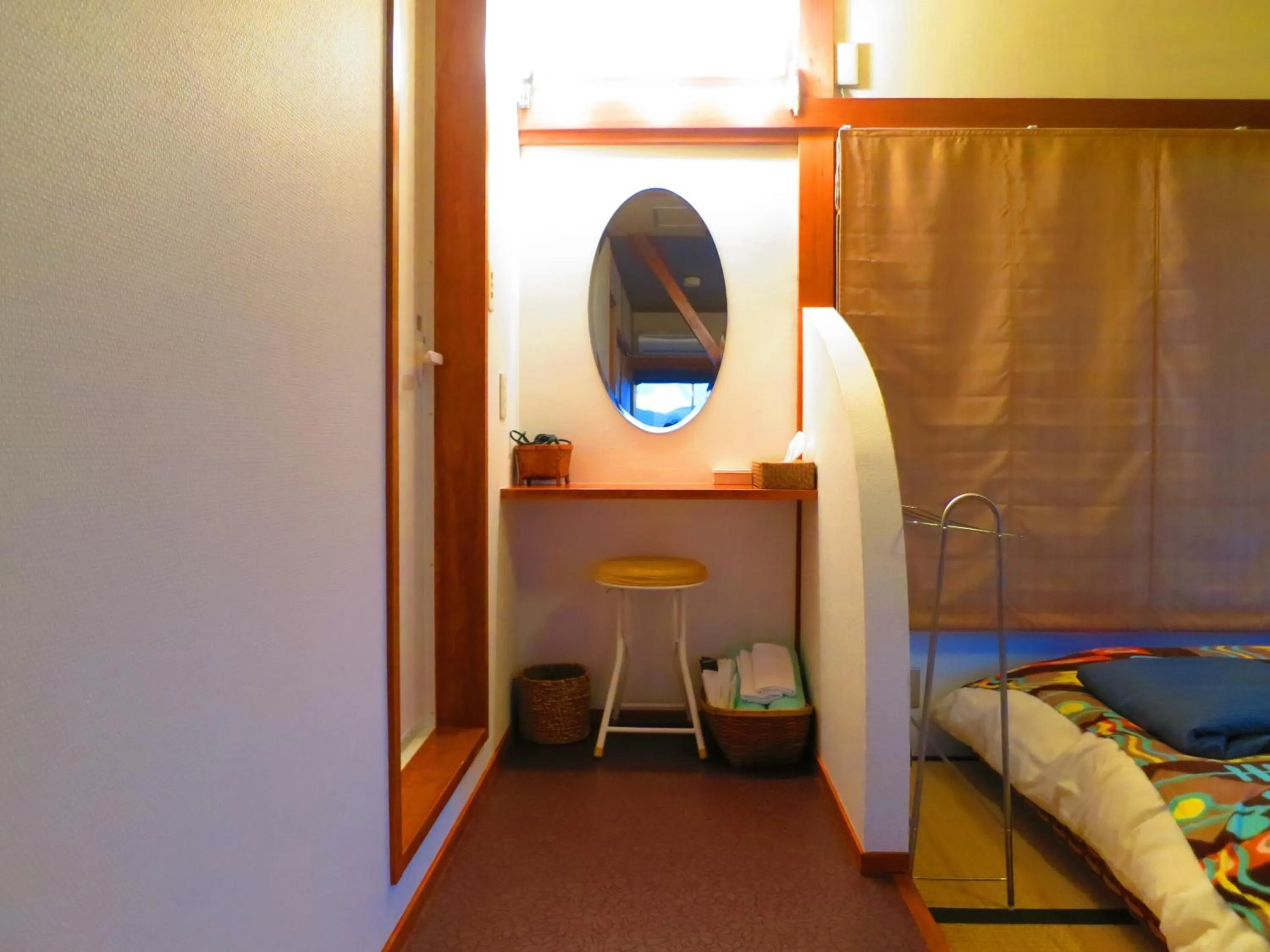 Bathroom, Bed in Beach Commune Simploose (Adult Only)