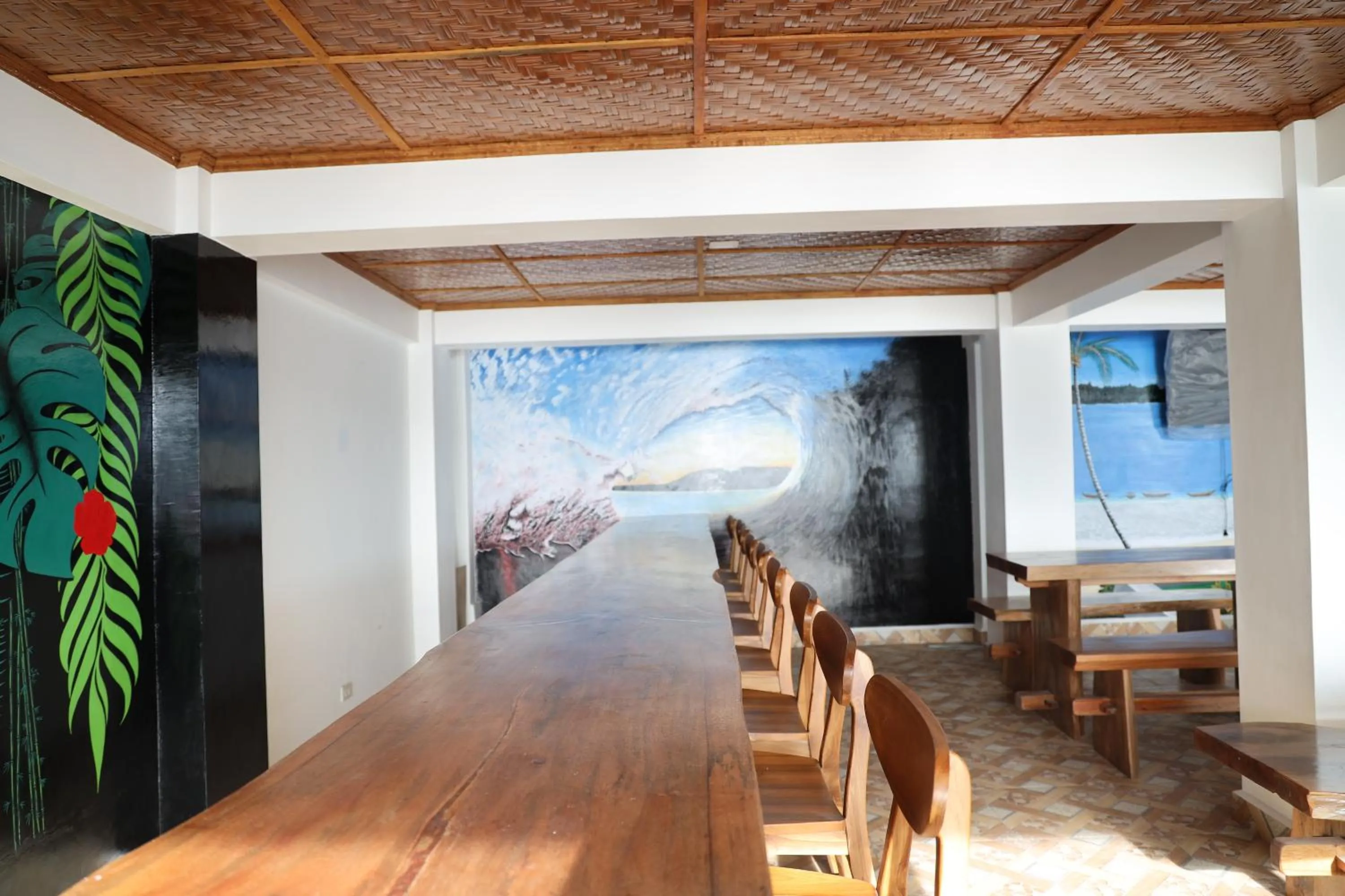 Dining area in Grace Wave Resort