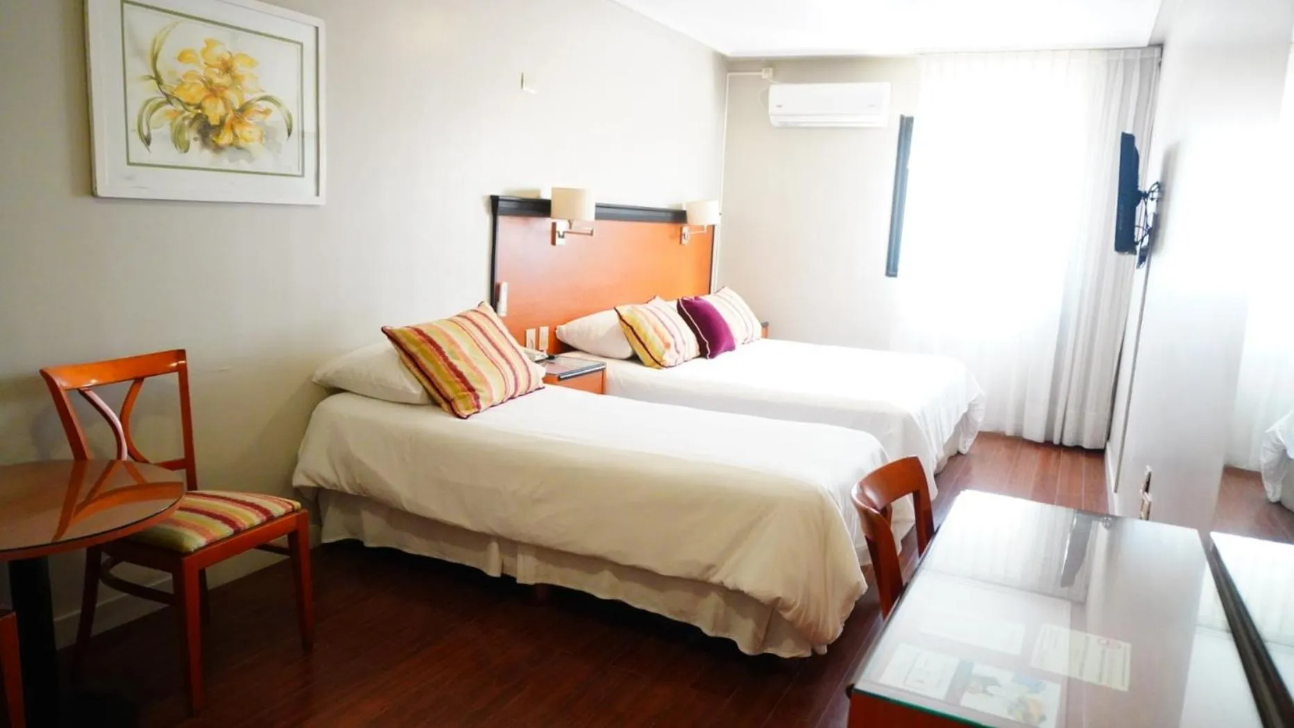 Bed in Garden Park Hotel