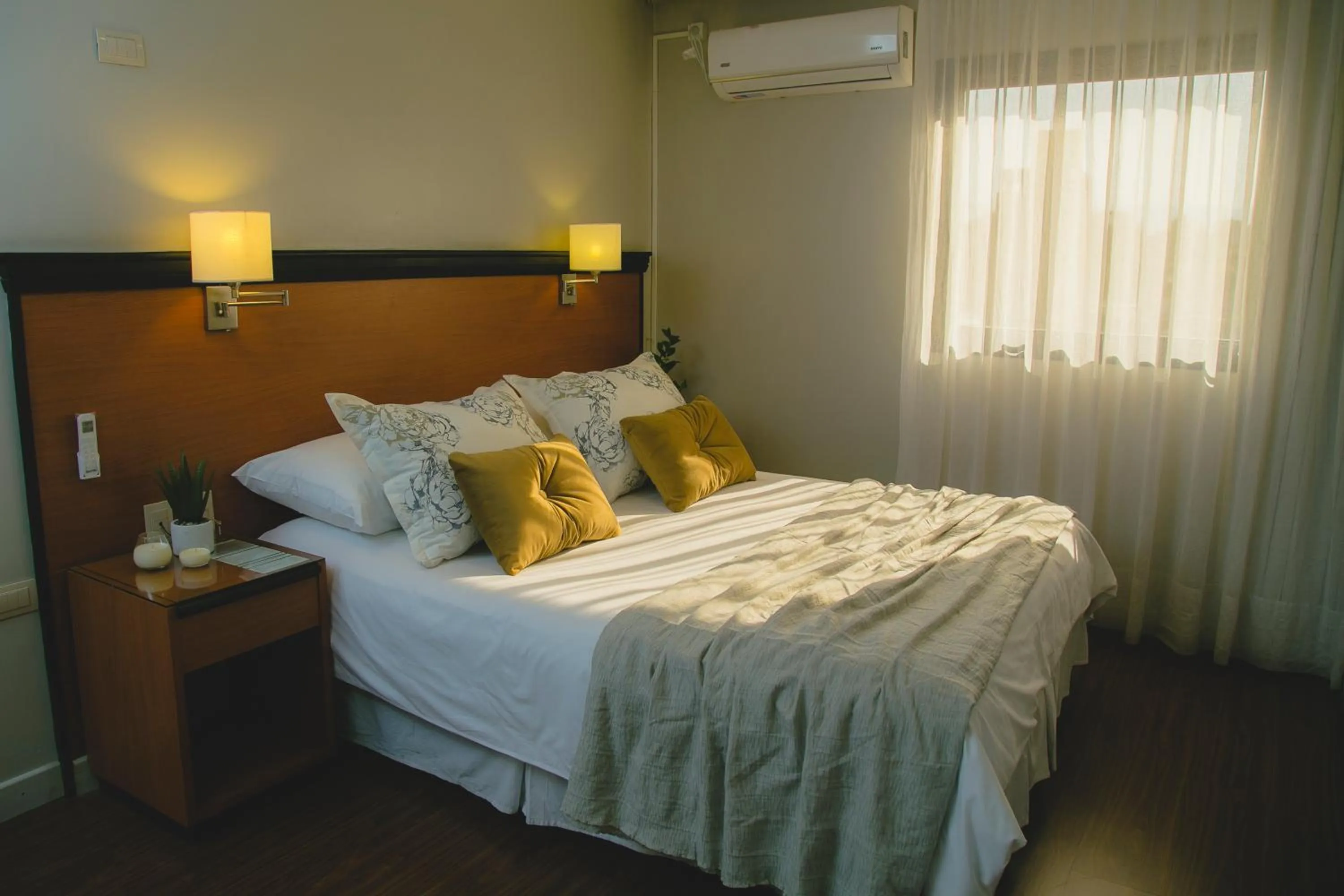 Bed in Garden Park Hotel