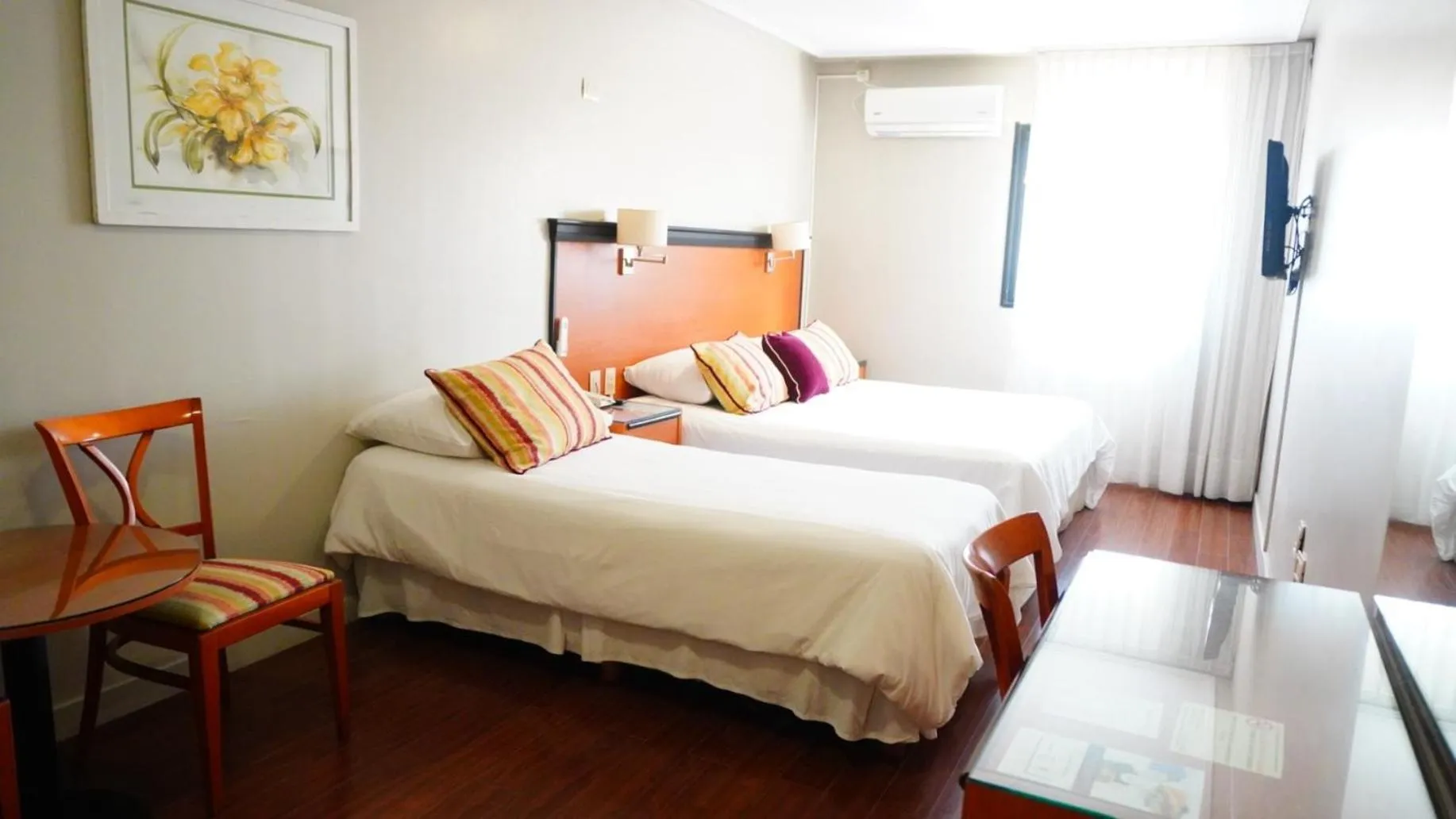 Bed in Garden Park Hotel