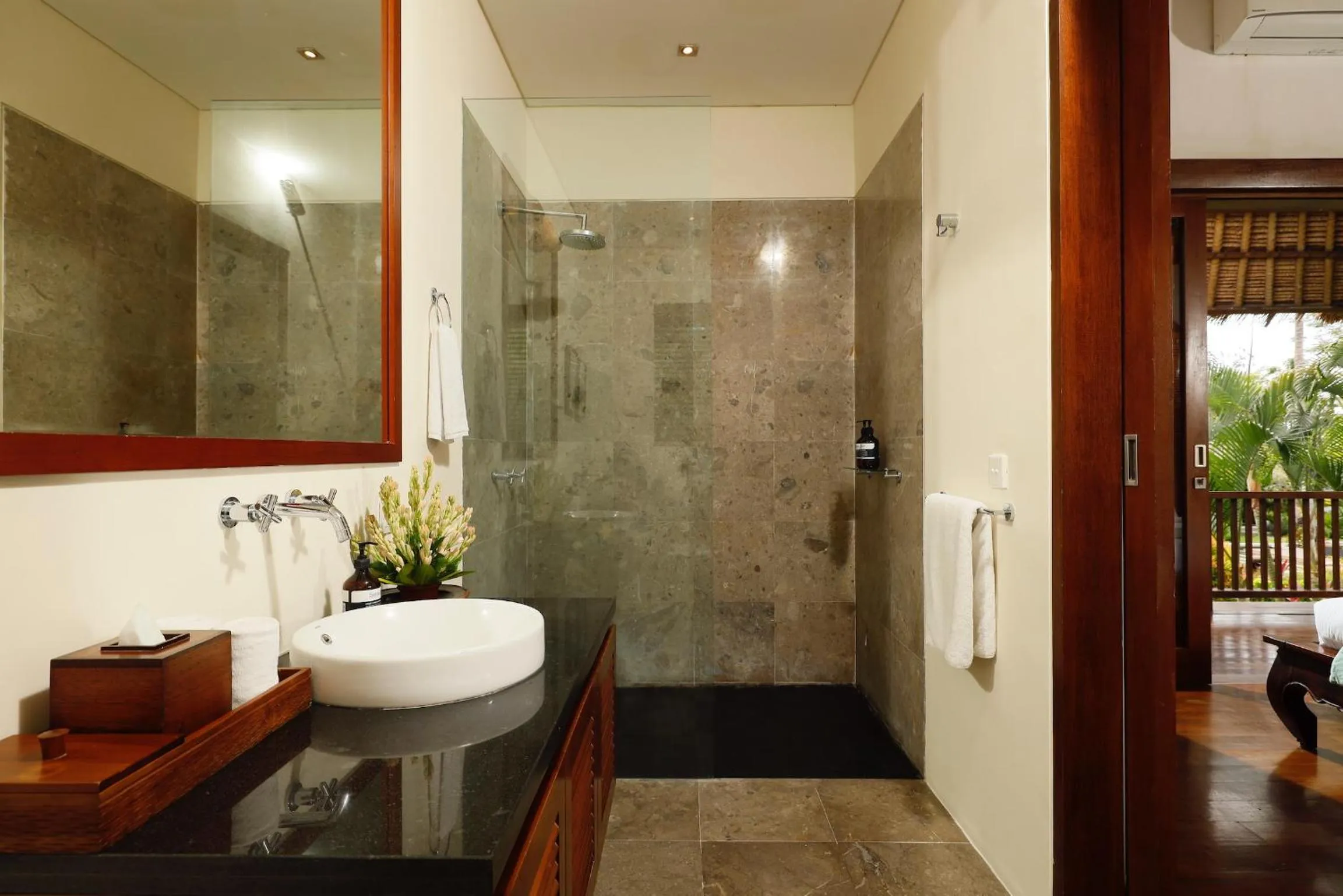 Shower in Villa Uma Nina by Nakula