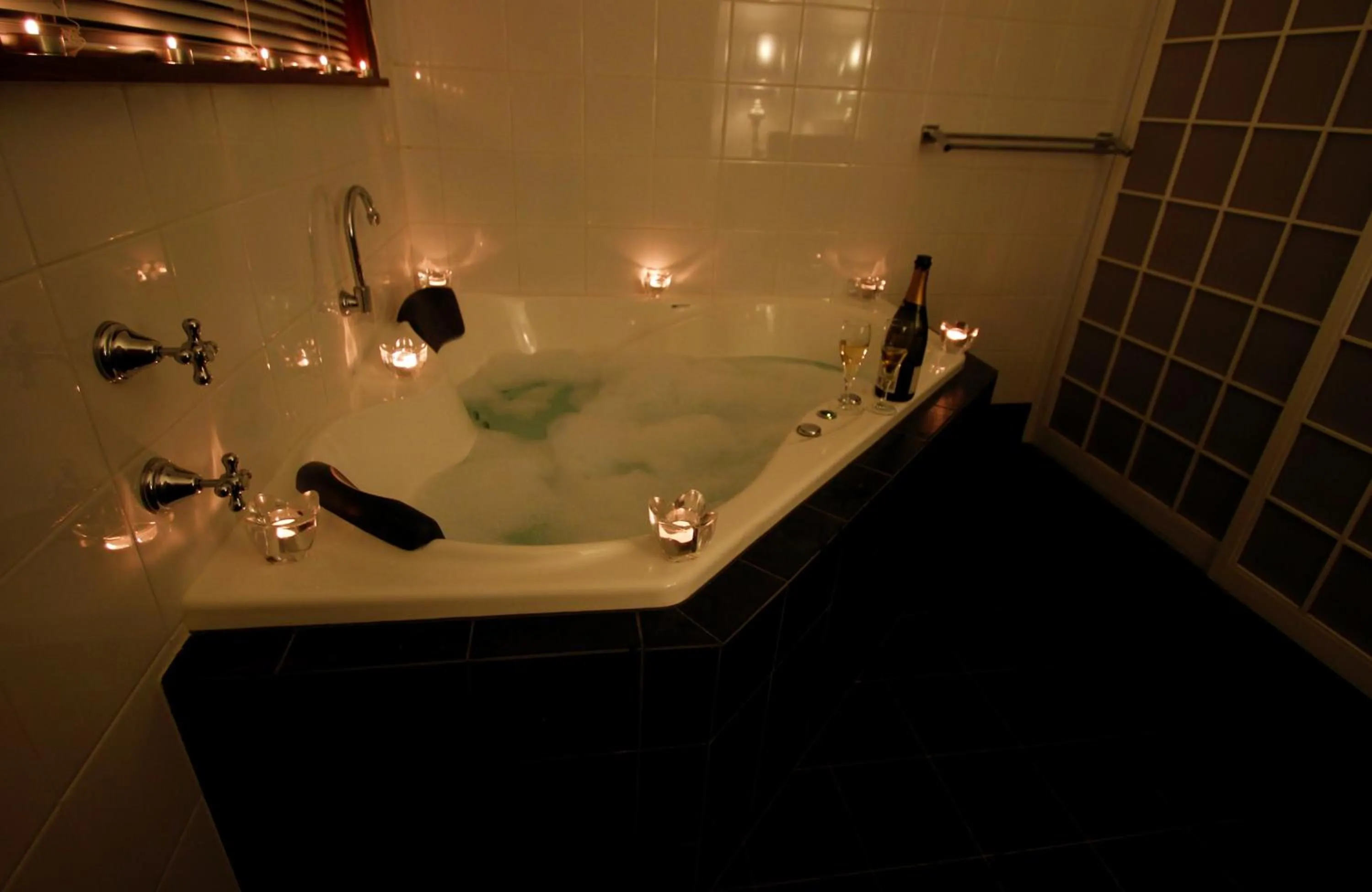 Bathroom in Forest Lodge Resort