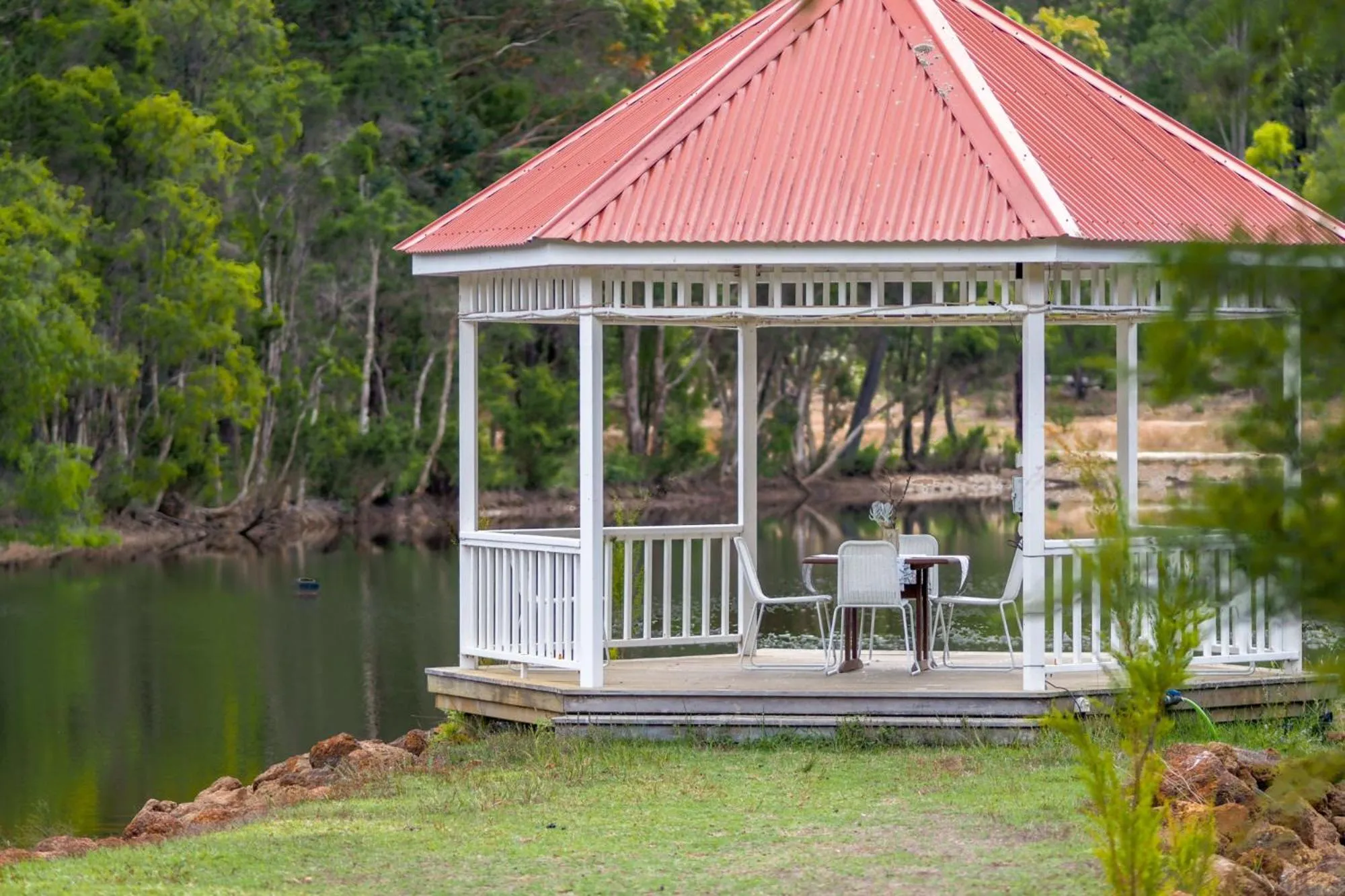 Property building in Forest Lodge Resort