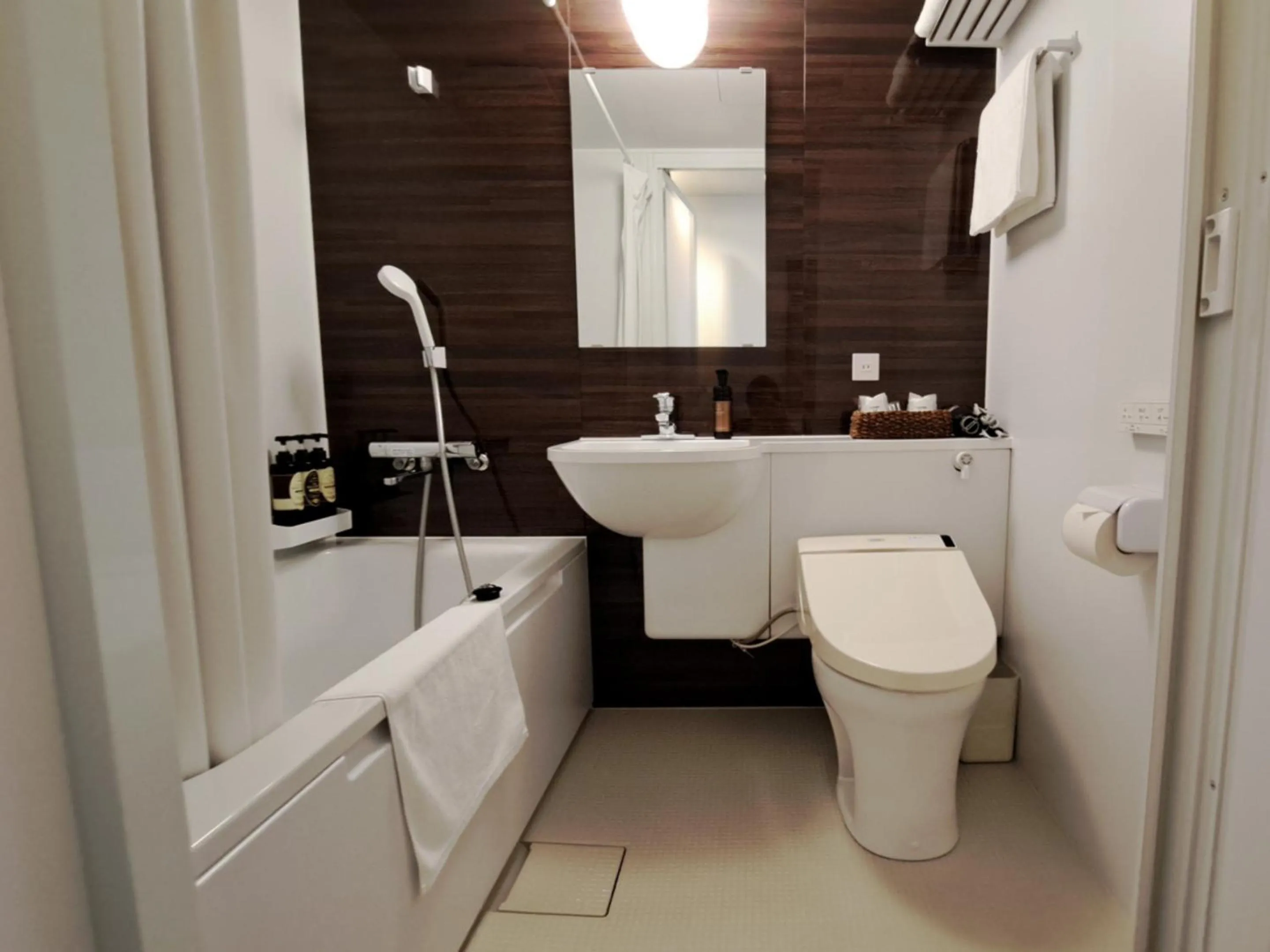 Bathroom in Tachikawa Regent Hotel