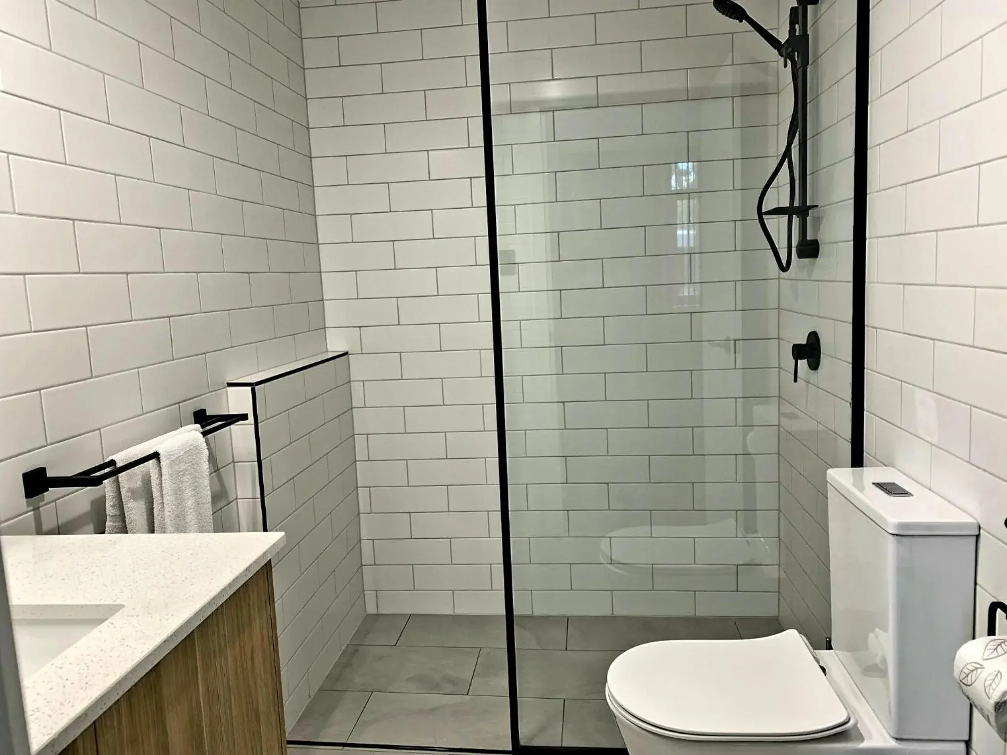 Deluxe 1B Apartment - No Elevator - Non Pet Friendly in The Osmond Motel & Apartments Deluxe 1B Apartment - No Elevator - Non Pet Friendly in The Osmond Motel & Apartments