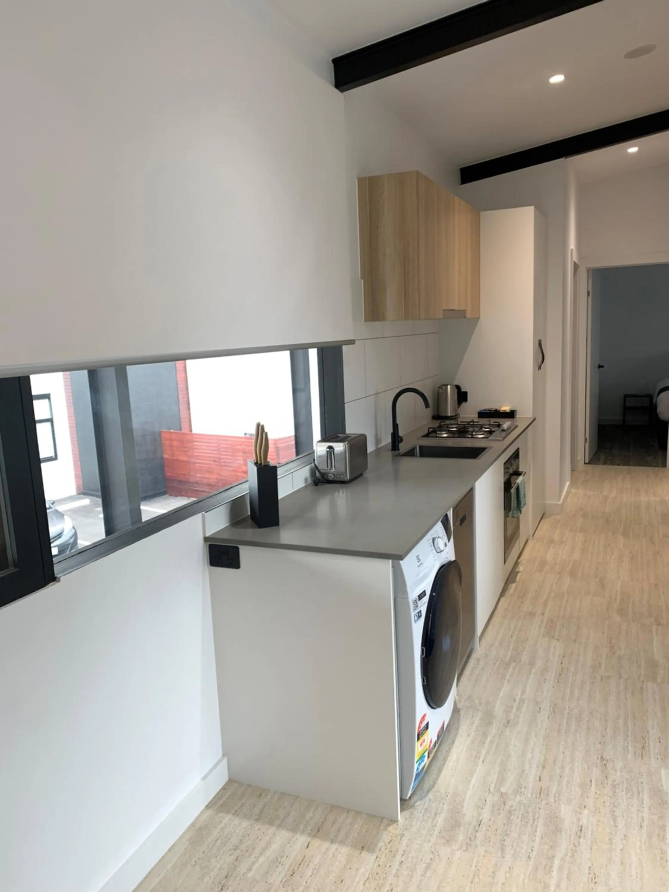 Kitchen or kitchenette in The Osmond Motel & Apartments