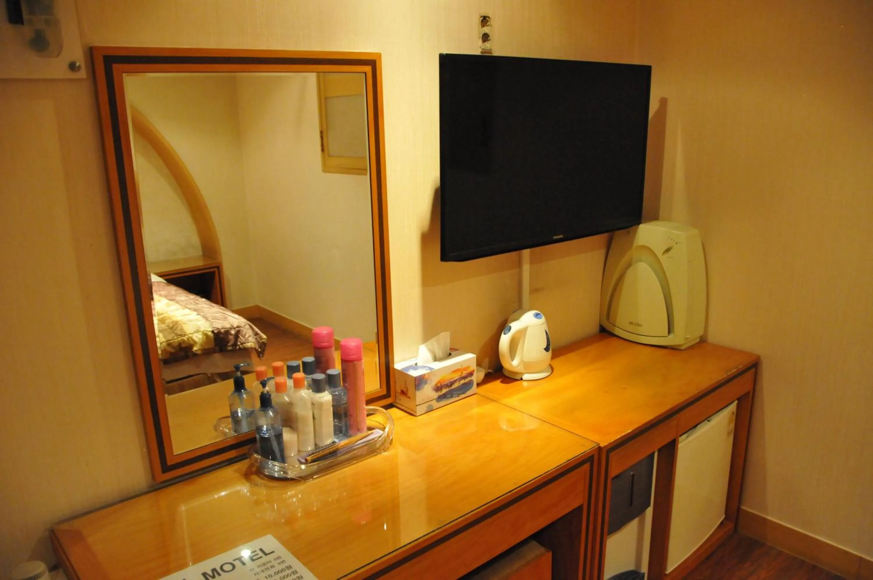 Decorative detail in Motel Daeha